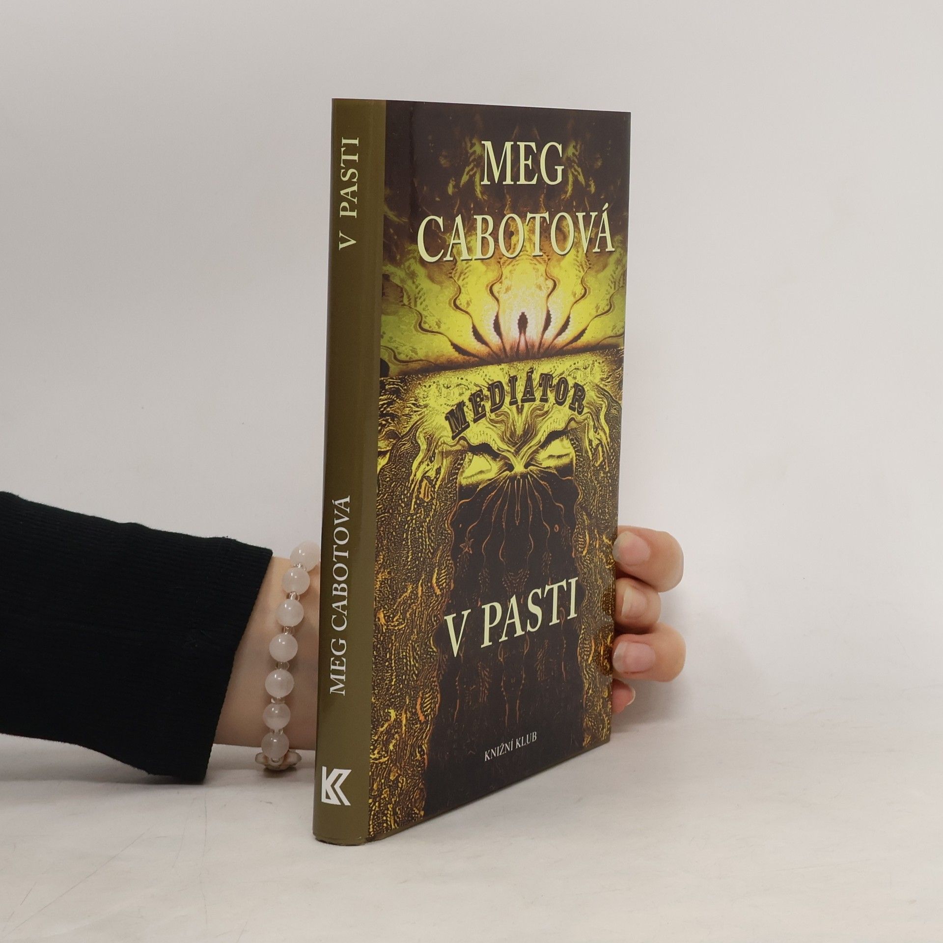 Patricia Cabot Mediátor 5. V pasti