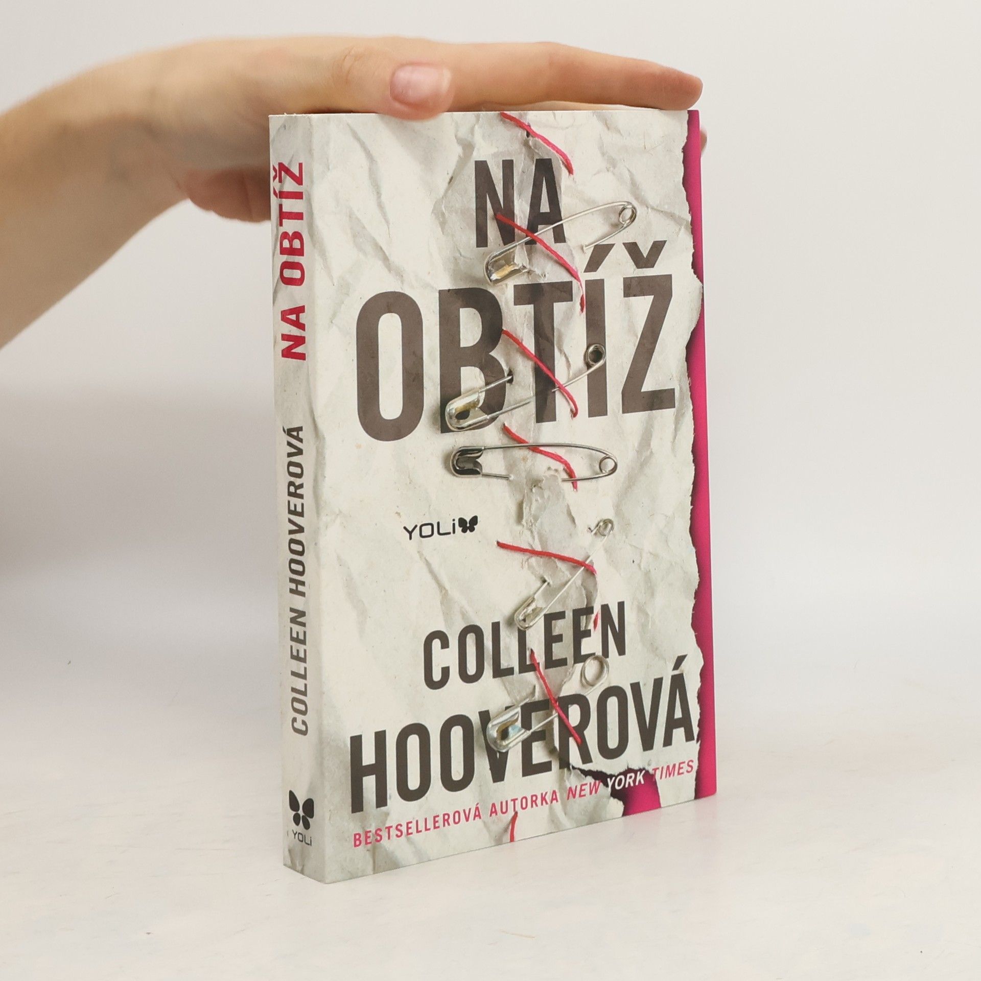 Colleen Hoover Na obtíž