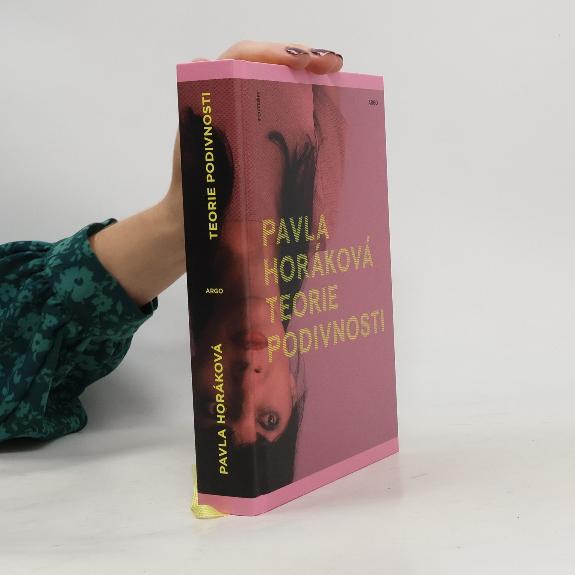 Pavla Horáková Teorie podivnosti