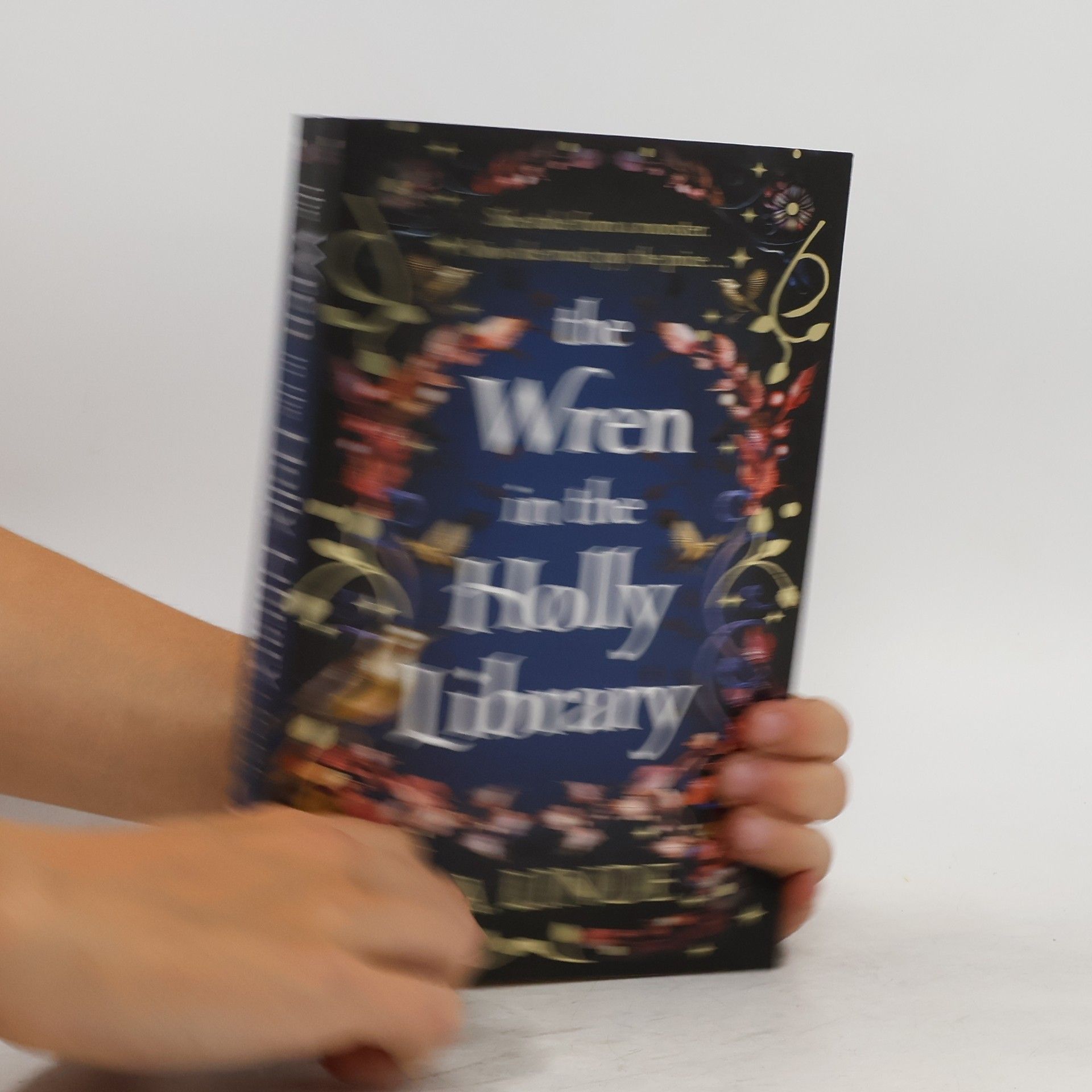 Linde Ida The Wren in the Holly Library: An addictive dark romantasy series inspired by Beauty and the Beast