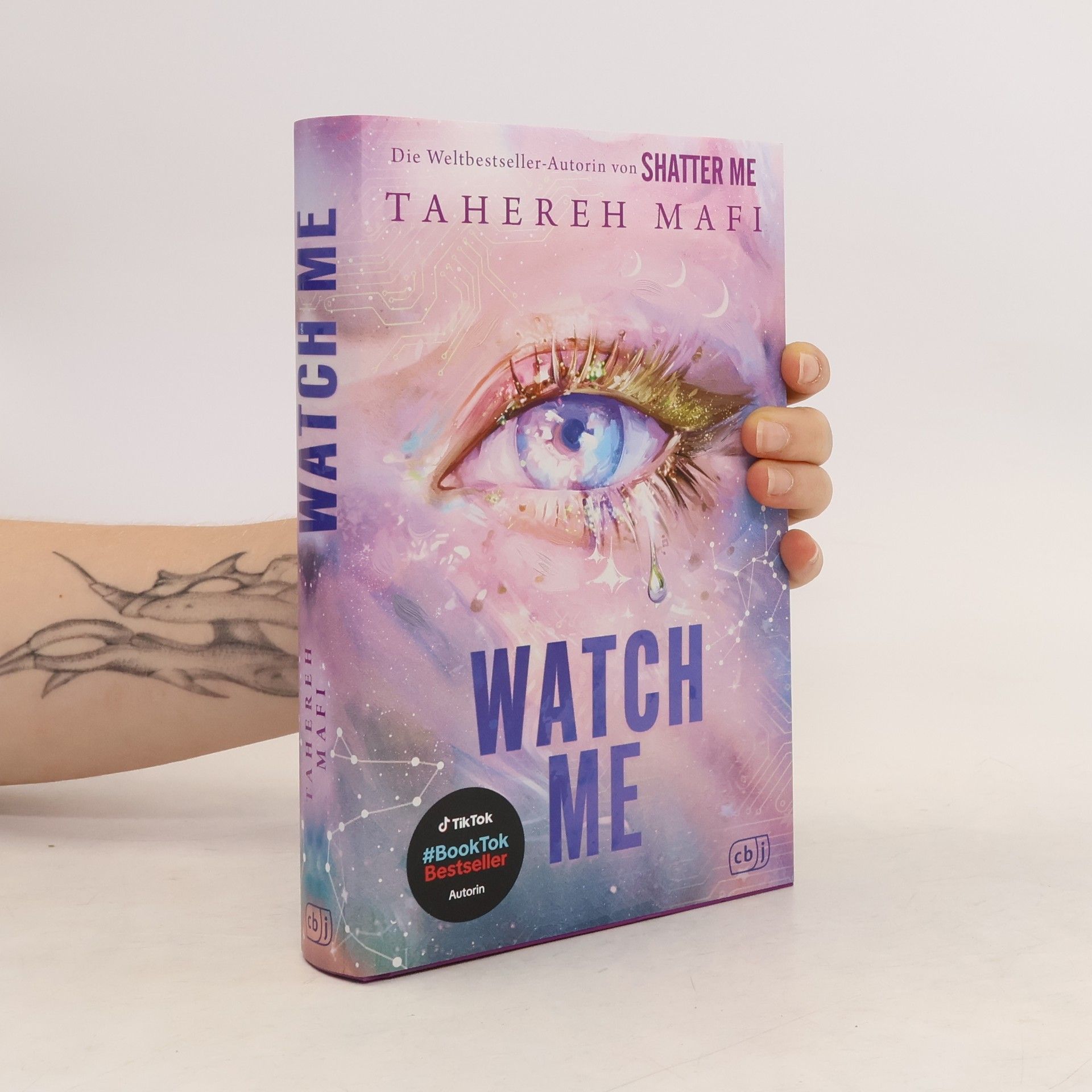 Tahereh Mafi Watch Me