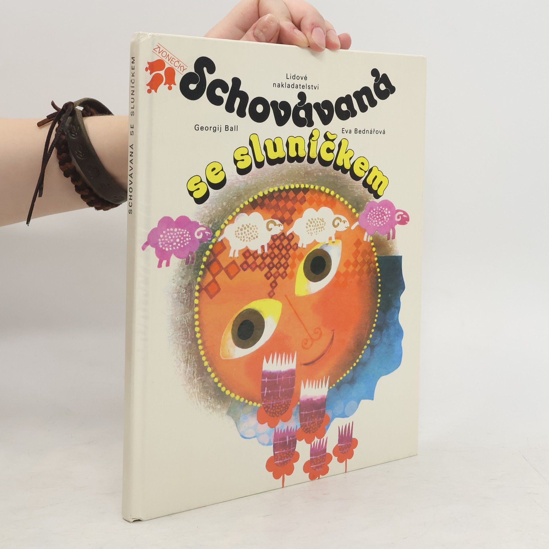 Georgij Aleksandrovič Ball Schovávaná se sluníčkem
