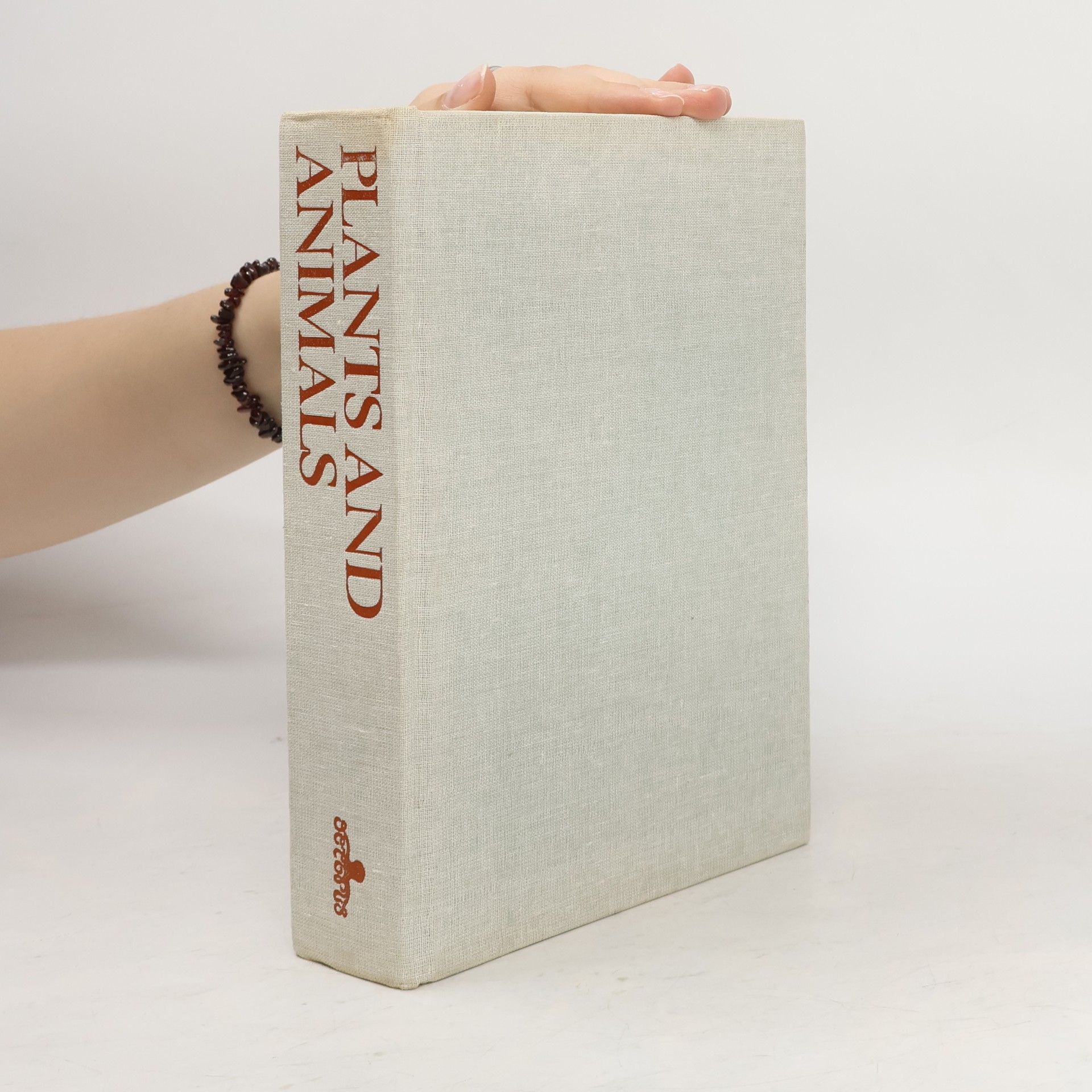 Jan Toman A Field Guide in Colour to Plants and Animals