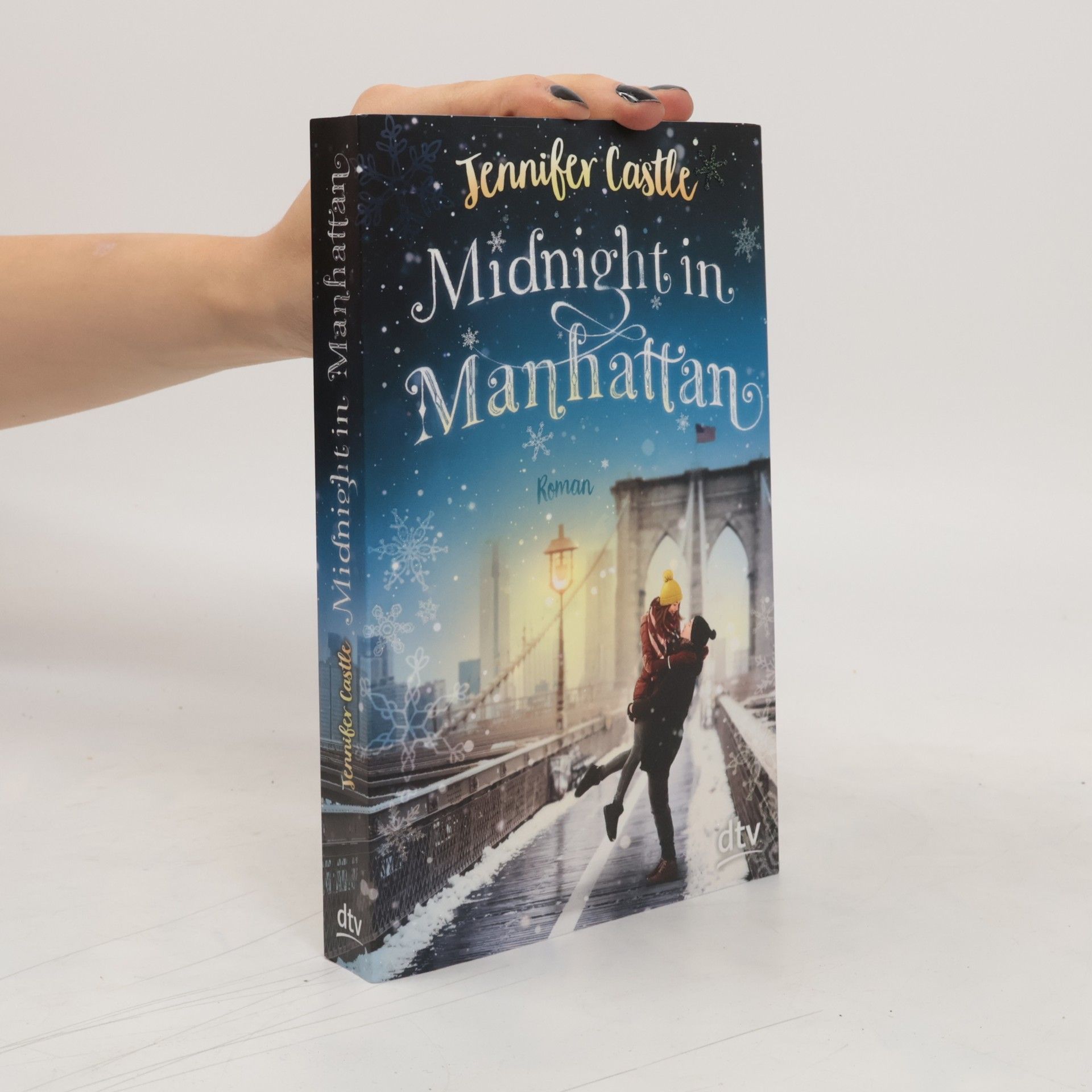 Jennifer Castle Midnight in Manhattan