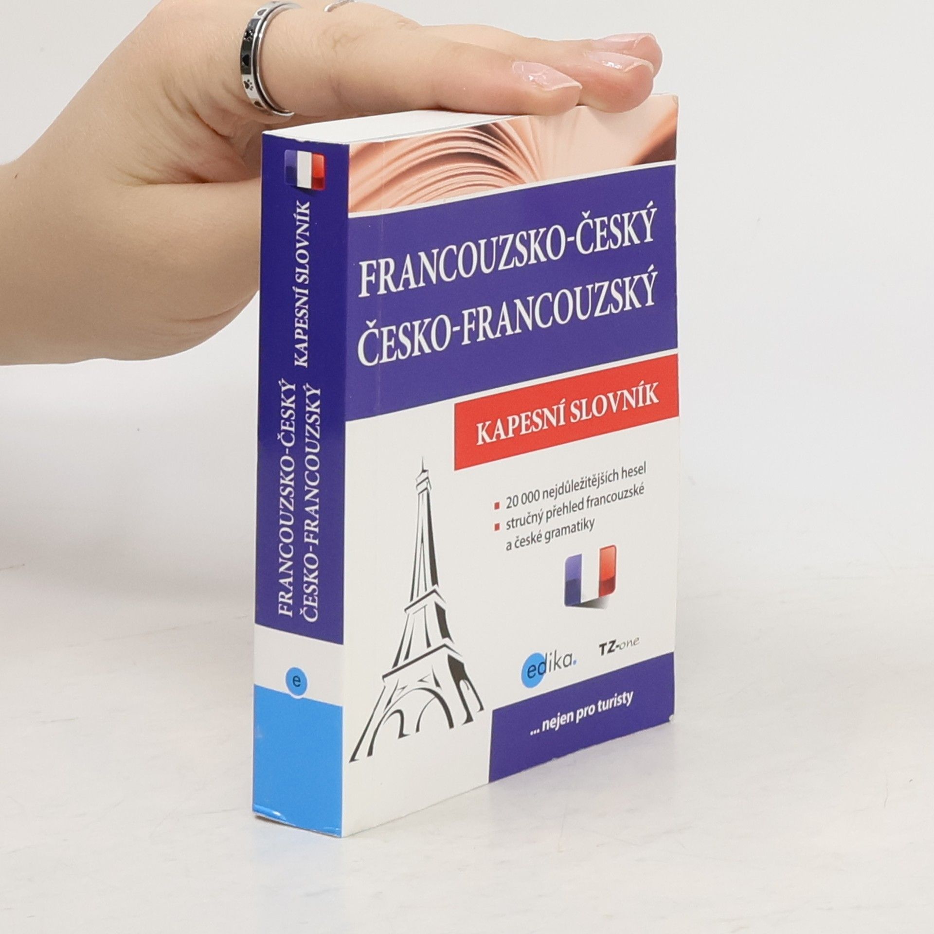 Collectif d'auteurs Francouzsko-český, česko-francouzský kapesní slovník = Dictionnaire français-tchèque, tchèque-français
