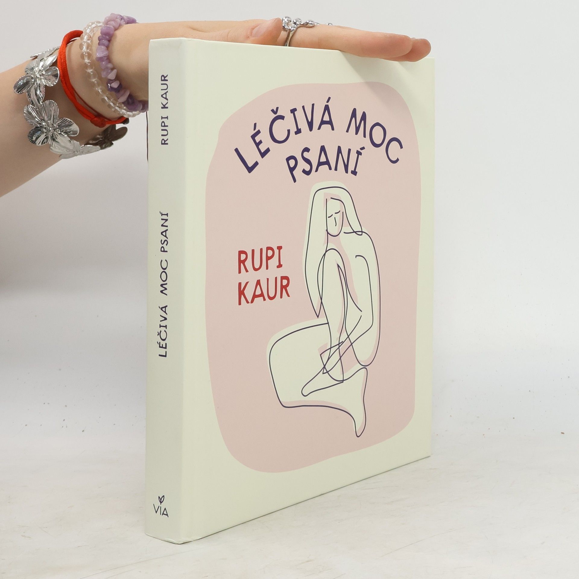 Rupi Kaur Léčivá moc psaní