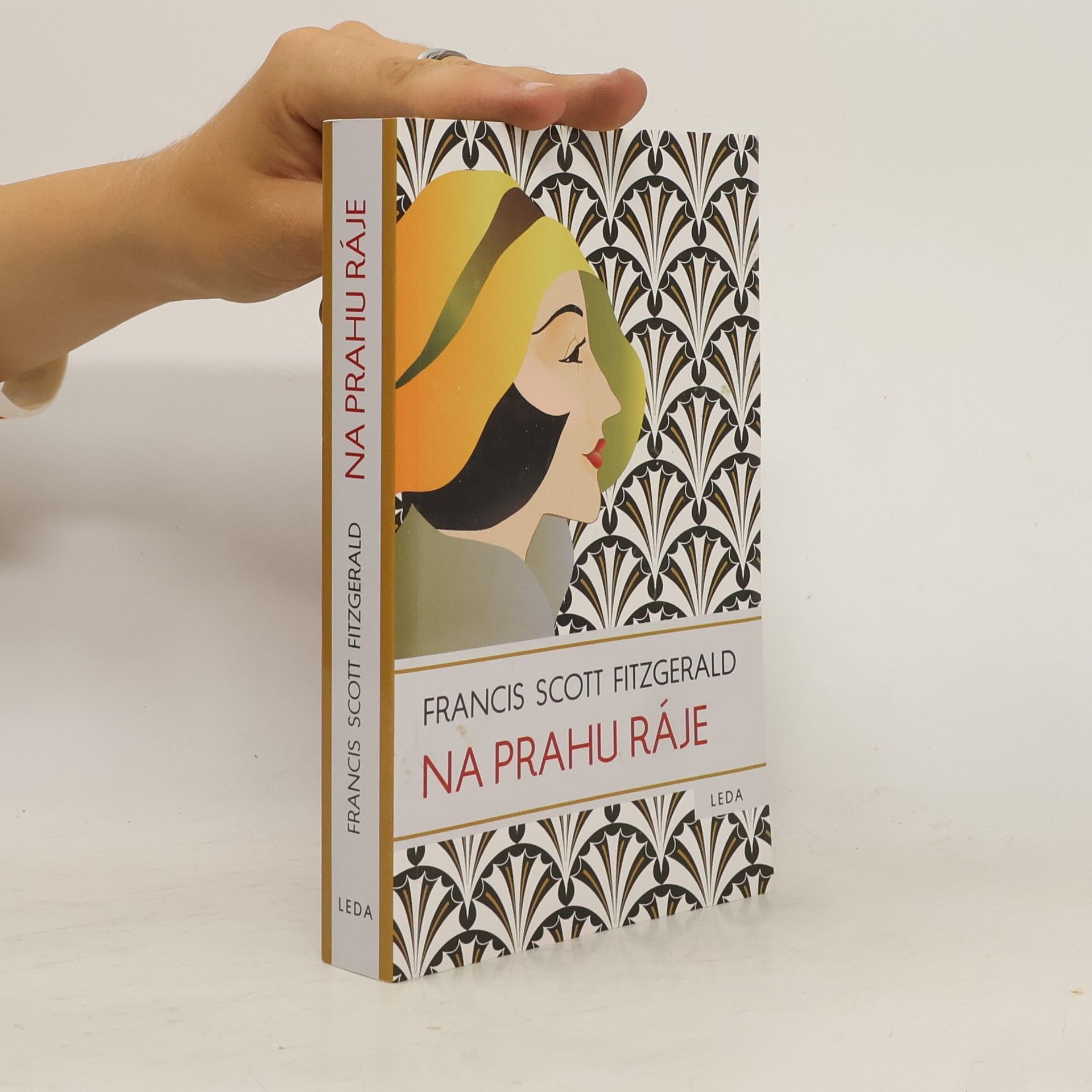 F. Scott Fitzgerald Na prahu ráje
