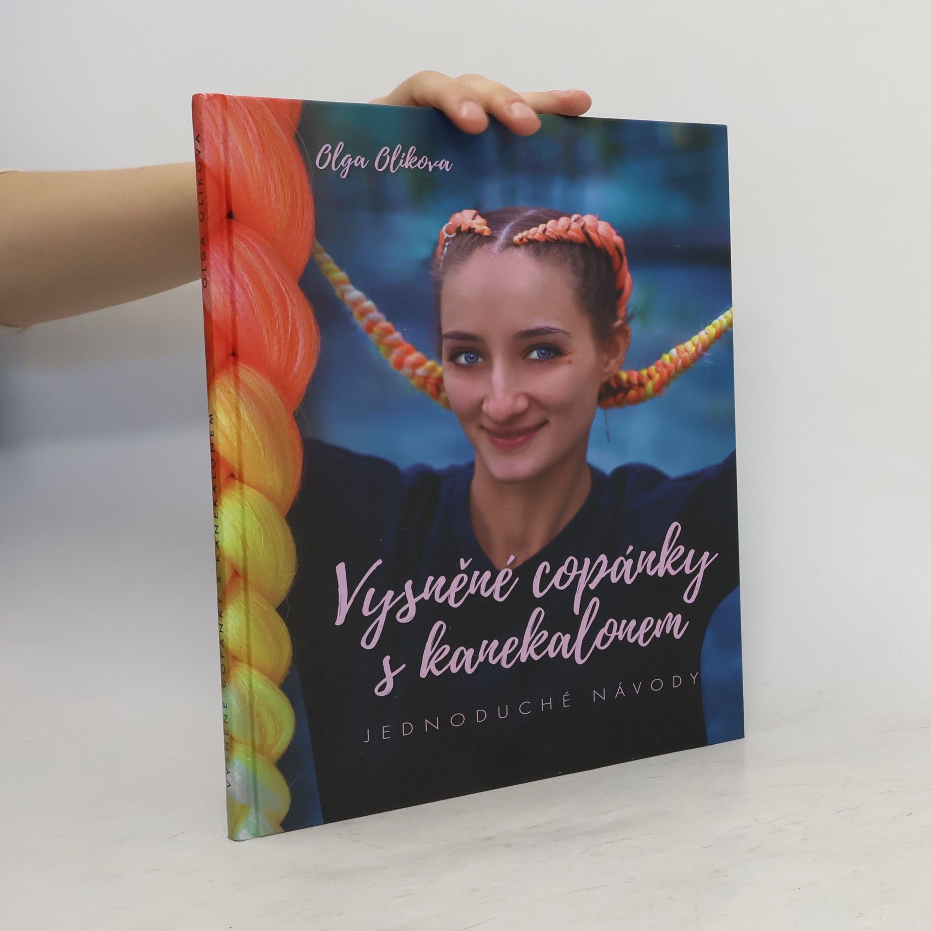 Kateřina Valachová Vysněné copánky s kanekalonem : jednoduché návody