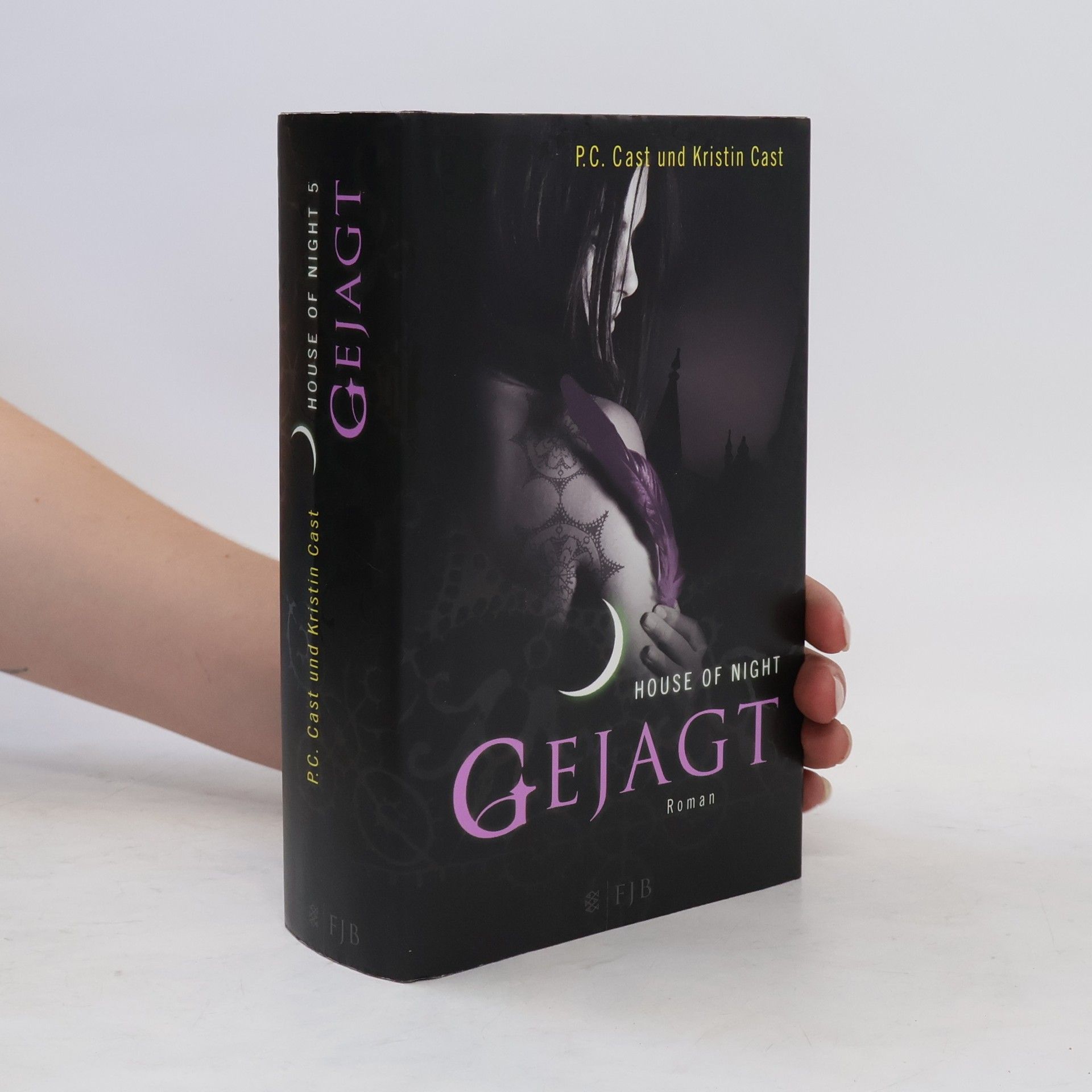 Phyllis Christine Cast House of Night 4. Gejagt