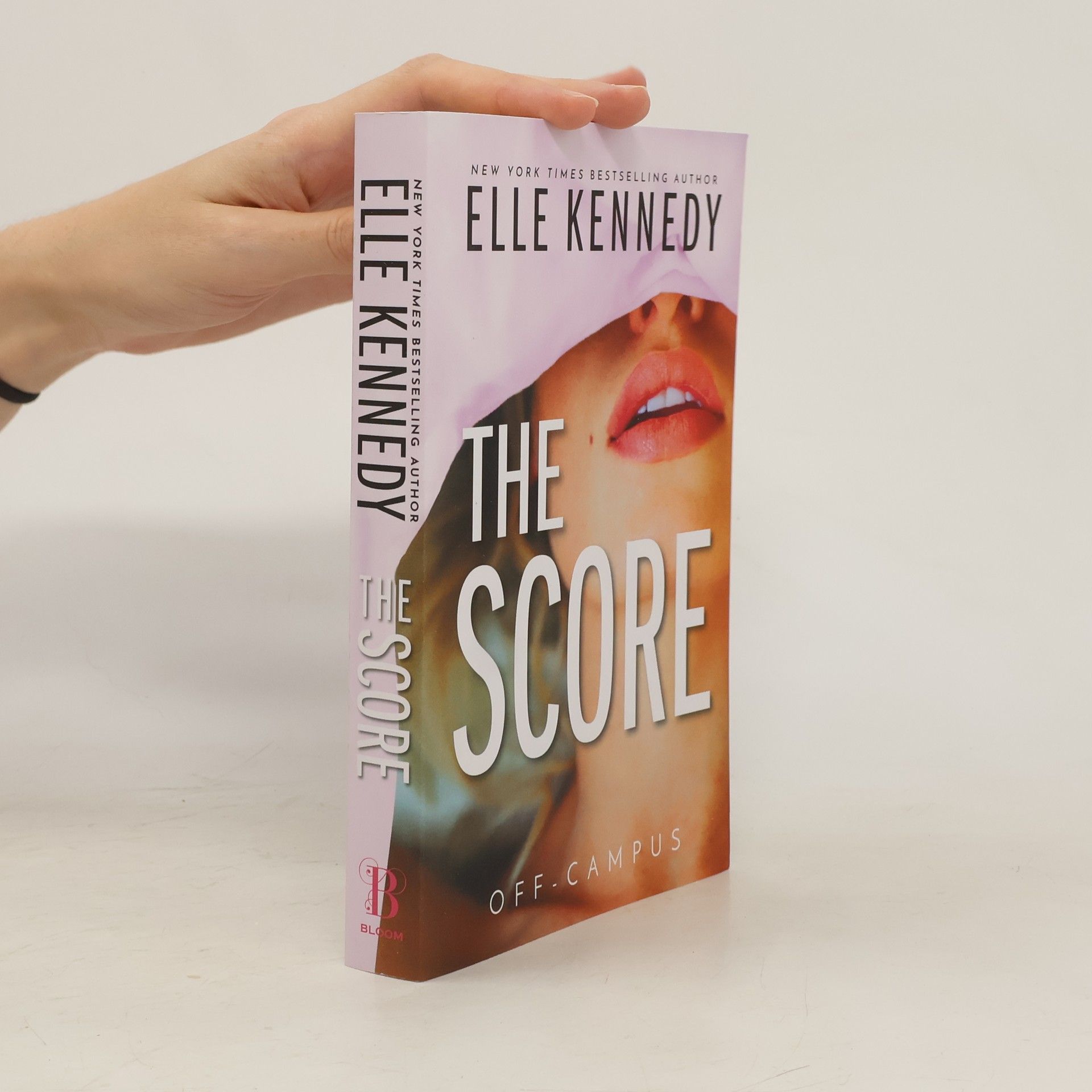 Elle Kennedy The Score
