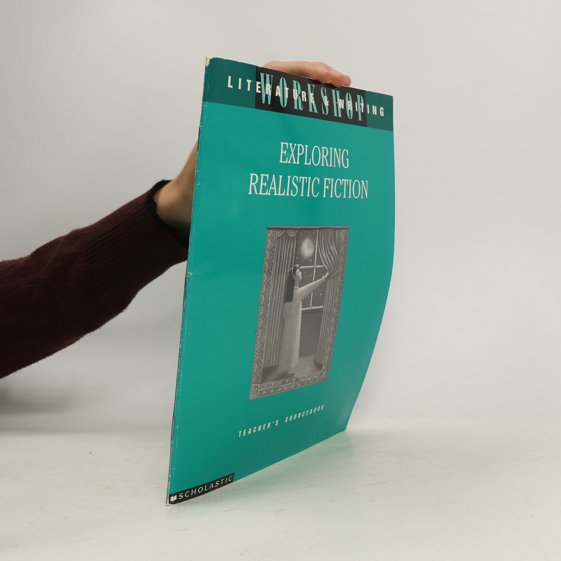 Collective Literature & Writing Workshop: Exploring Realistic Fiction
