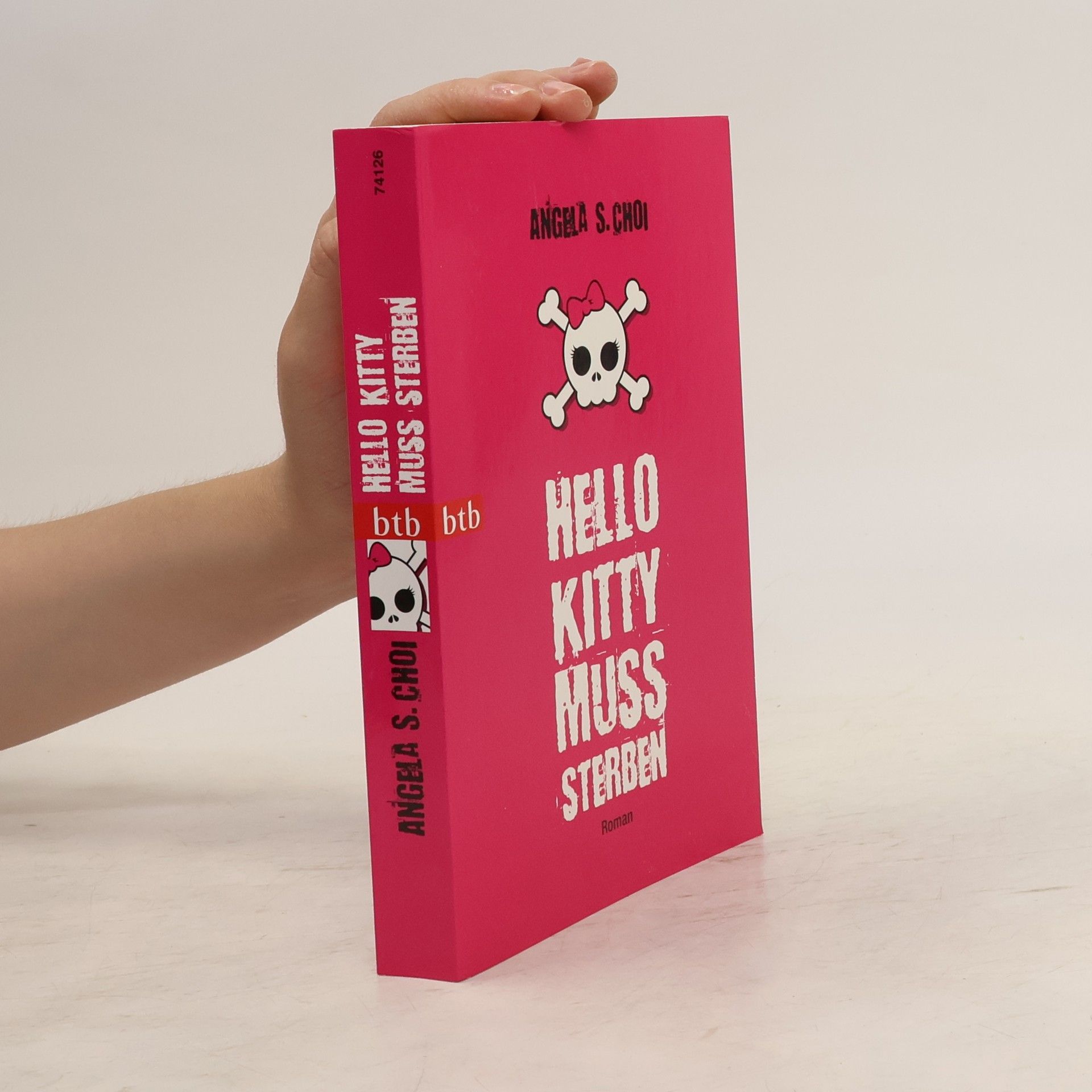Angela S. Choi Hello Kitty muss sterben
