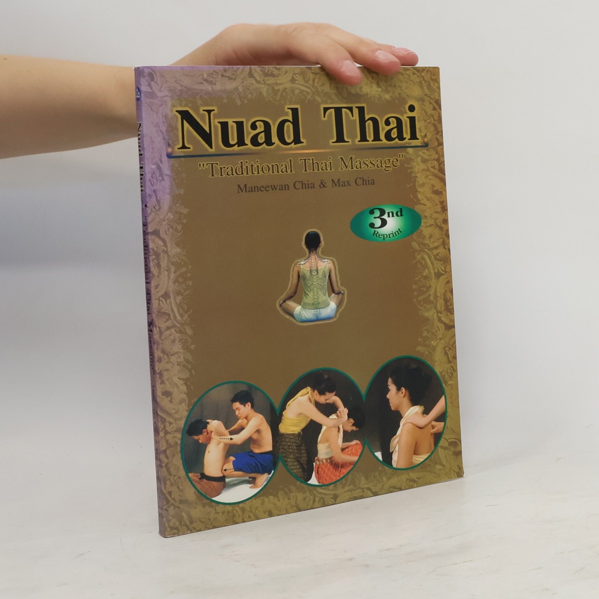 Max Chia Nuad Thai