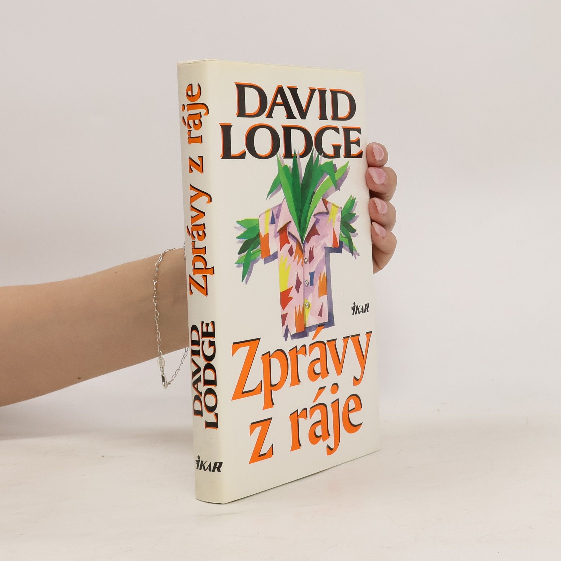 David Lodge Zprávy z ráje