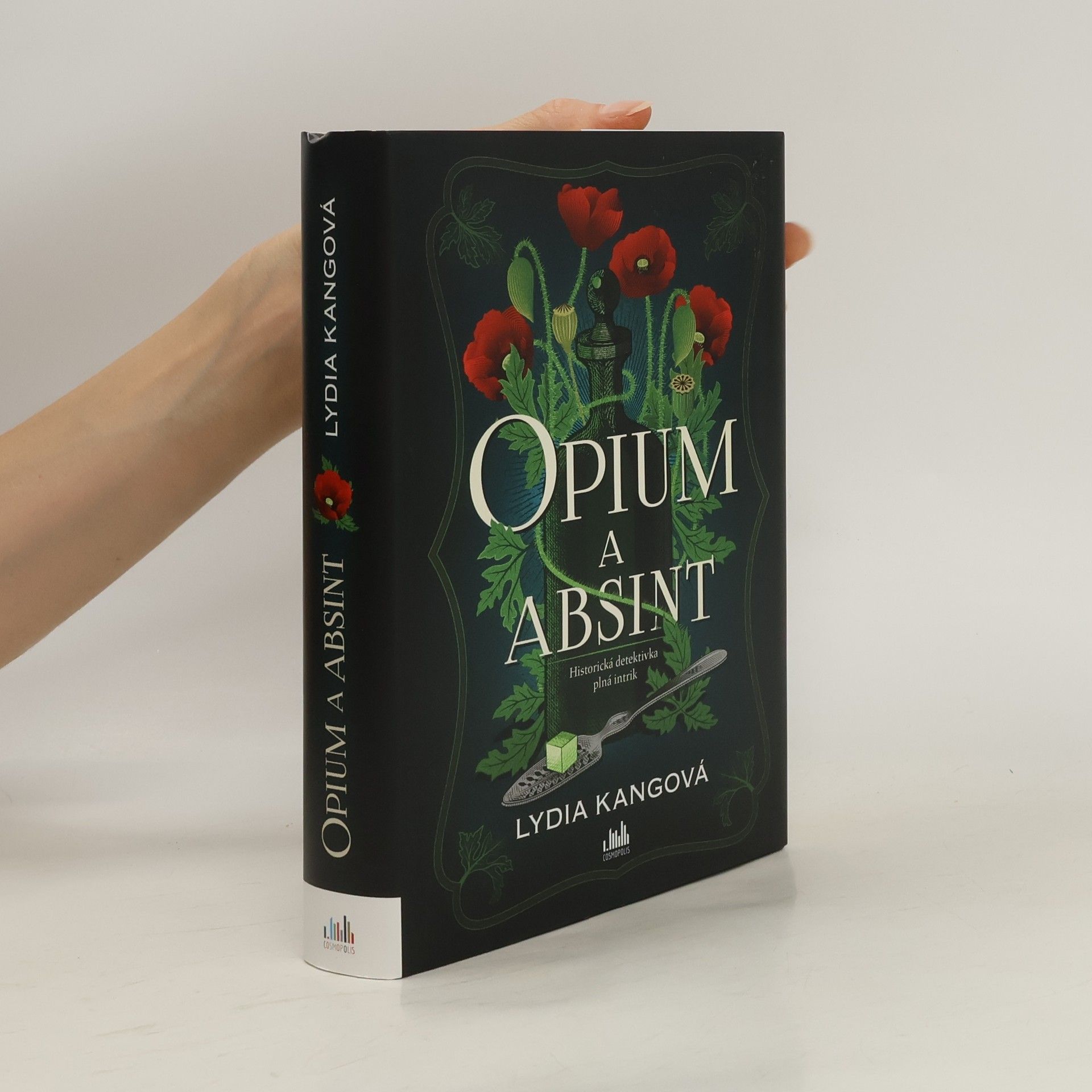 Lydia Kang Opium a absint