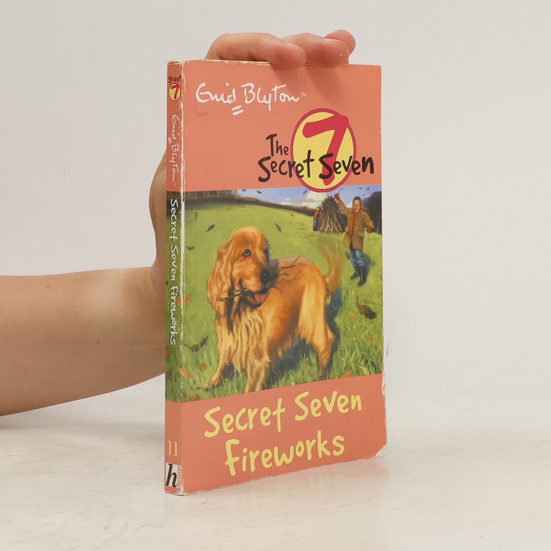 Enid Blyton Secret Seven Fireworks. Book 11