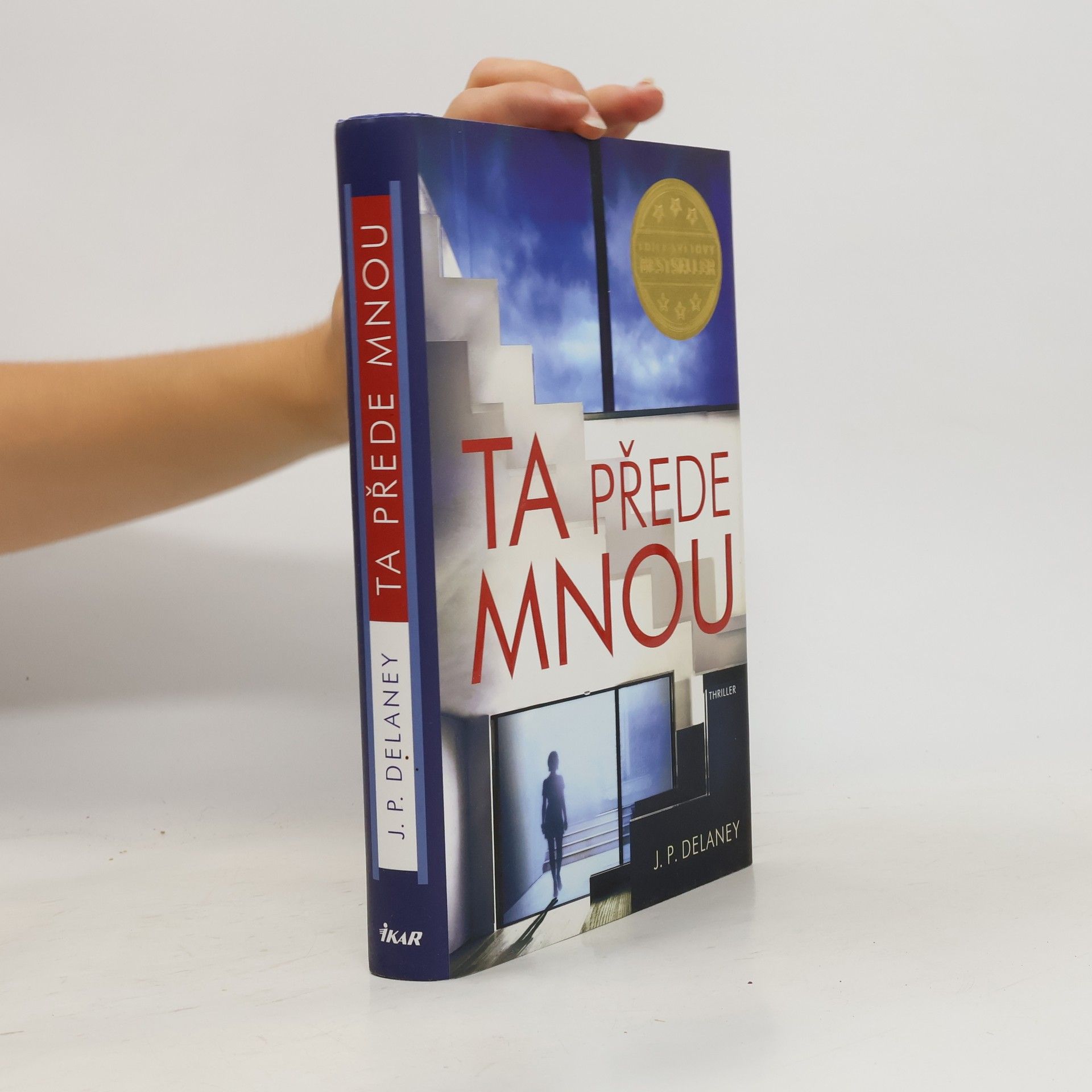 J. P. Delaney Ta přede mnou