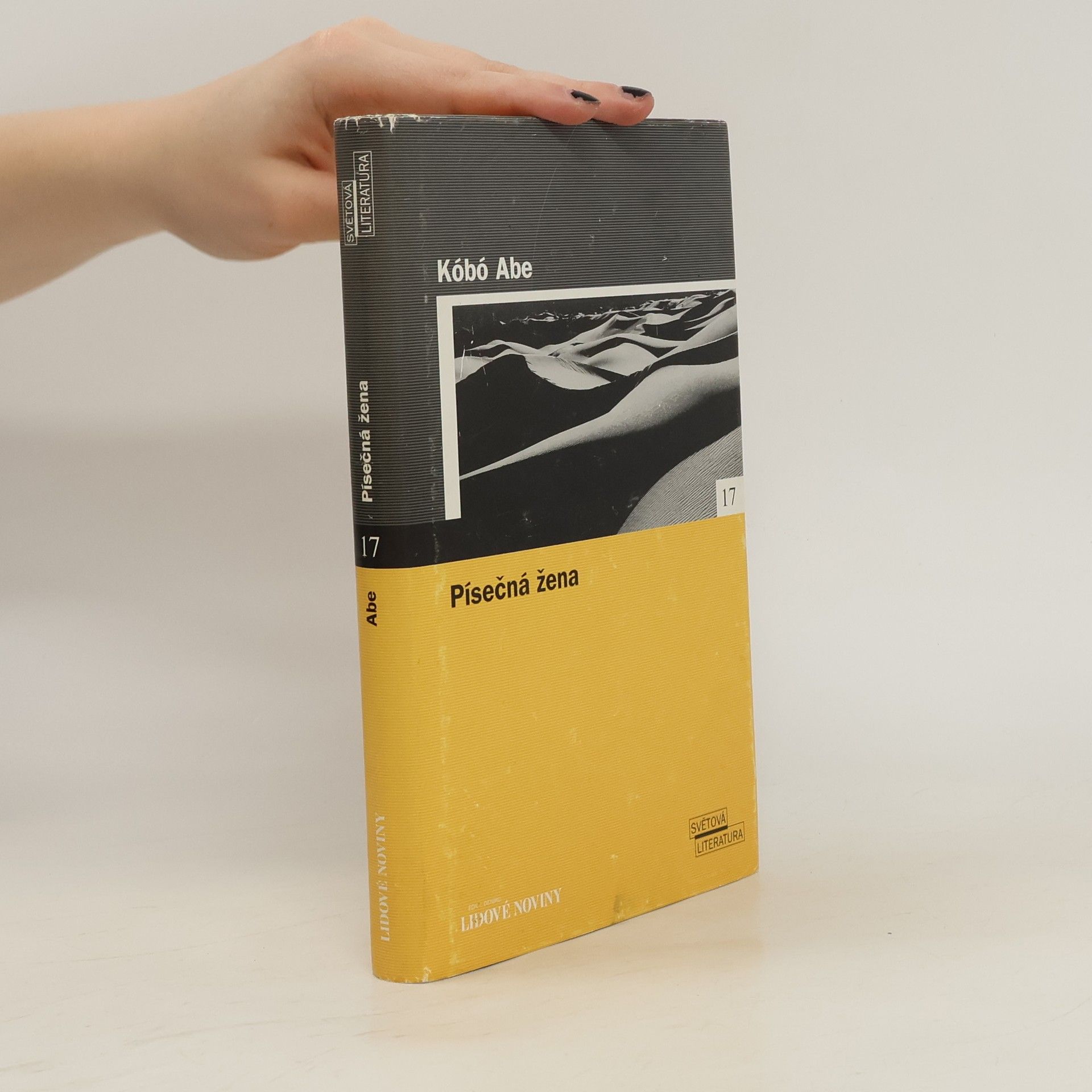 Kōbō Abe Písečná žena