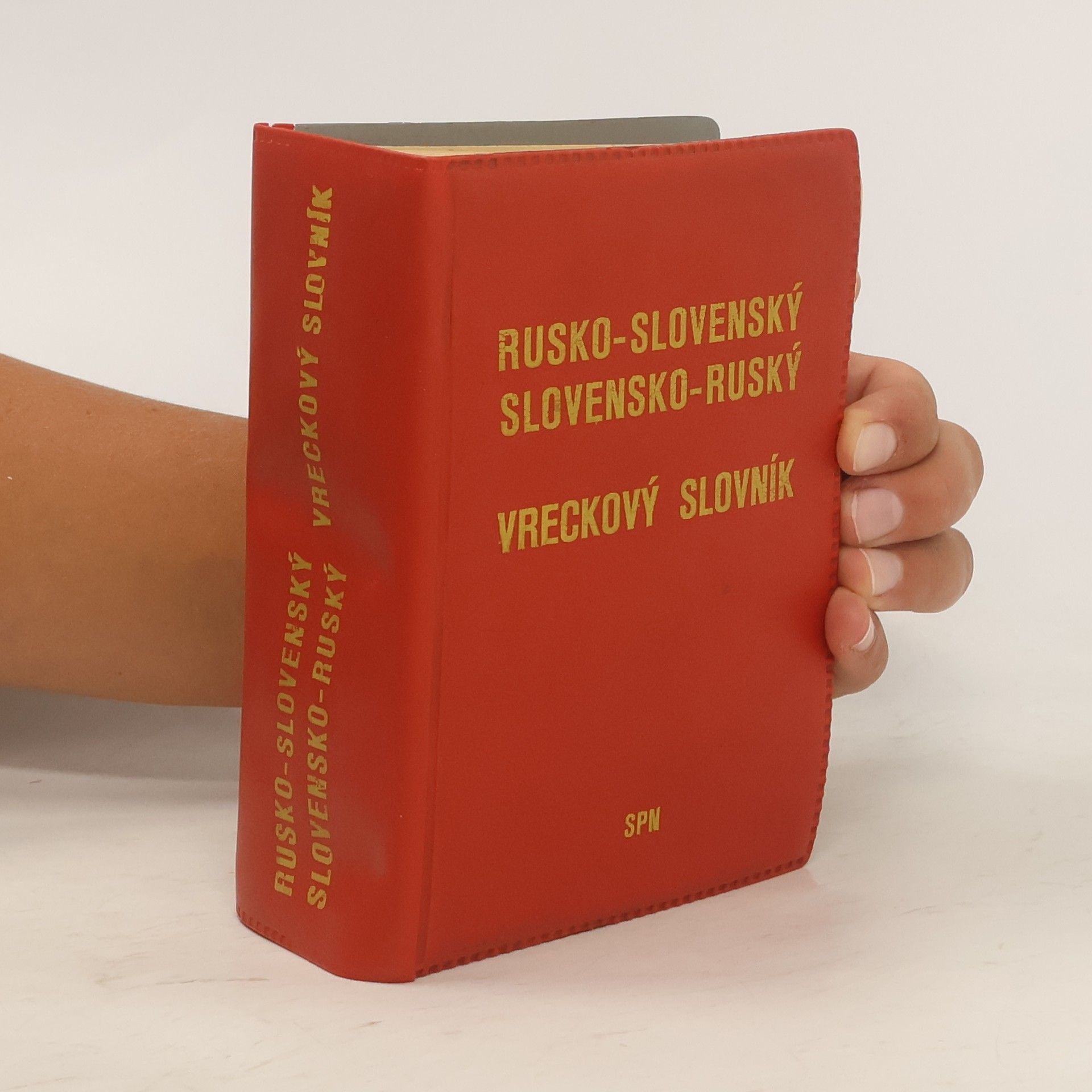 M. Filkusová Rusko-slovenský a slovensko-ruský vreckový slovník