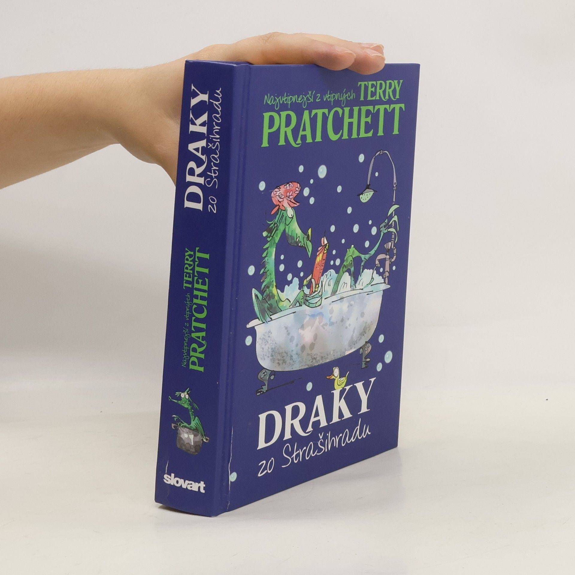 Terry Pratchett Draky zo Strašihradu