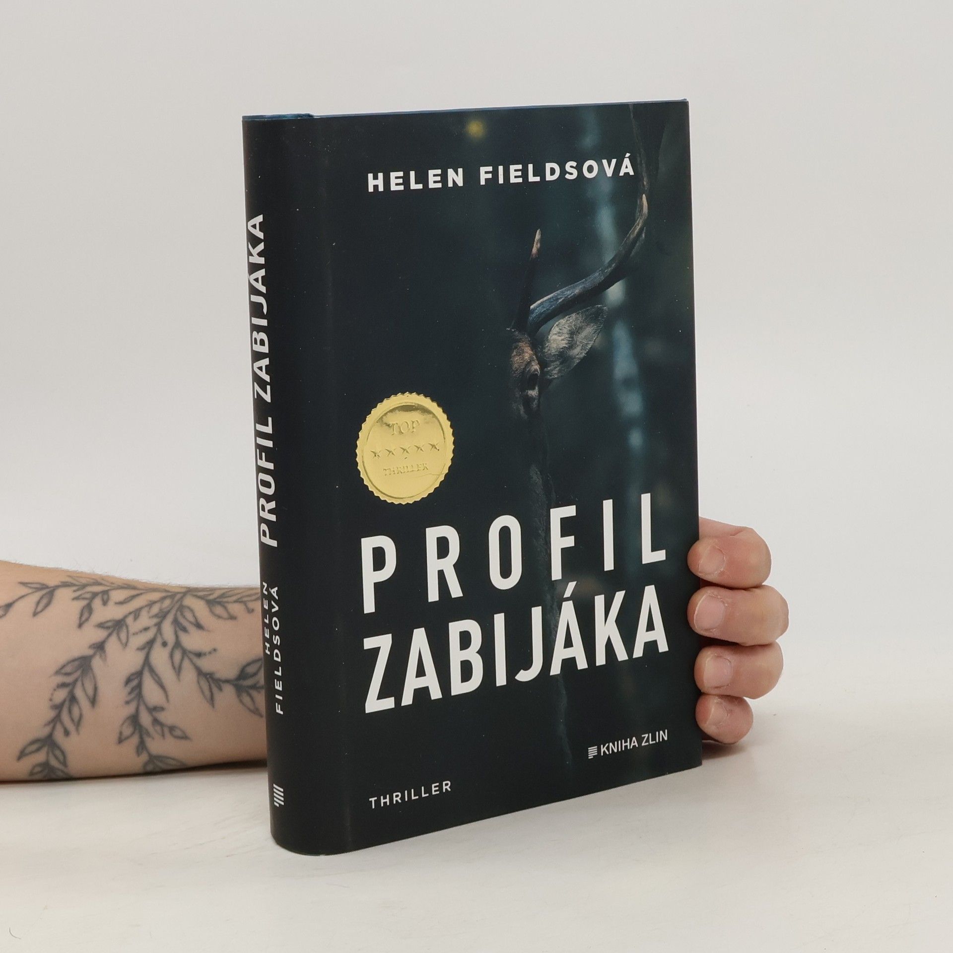 Helen Fields Profil zabijáka