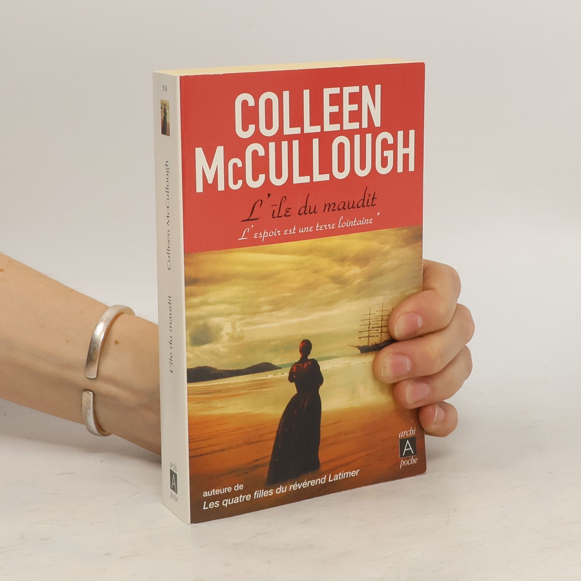 Colleen McCullough L'espoir est une terre lointaine - 1: L'île du maudit
