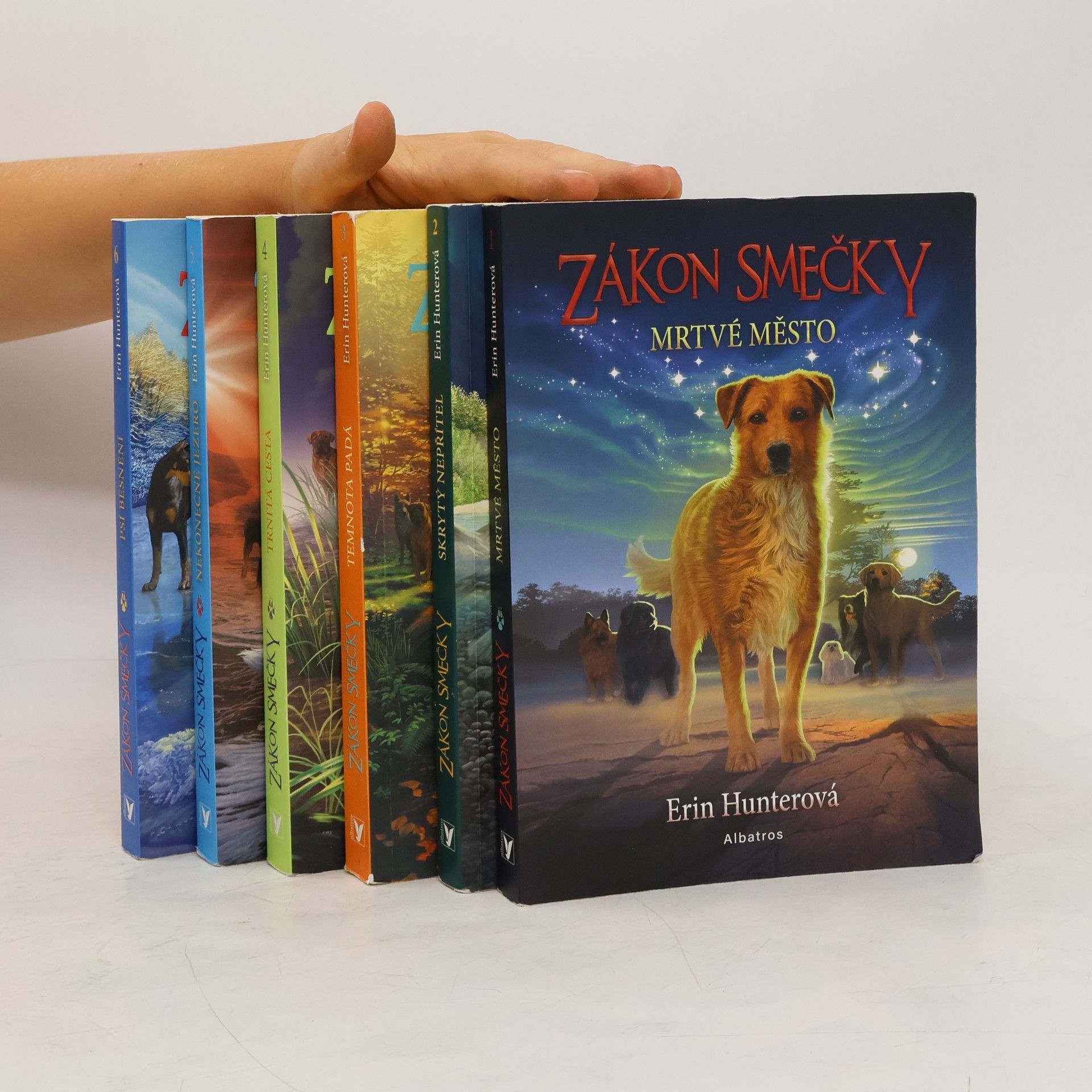 Erin Hunter Zákon Svorky 1-6
