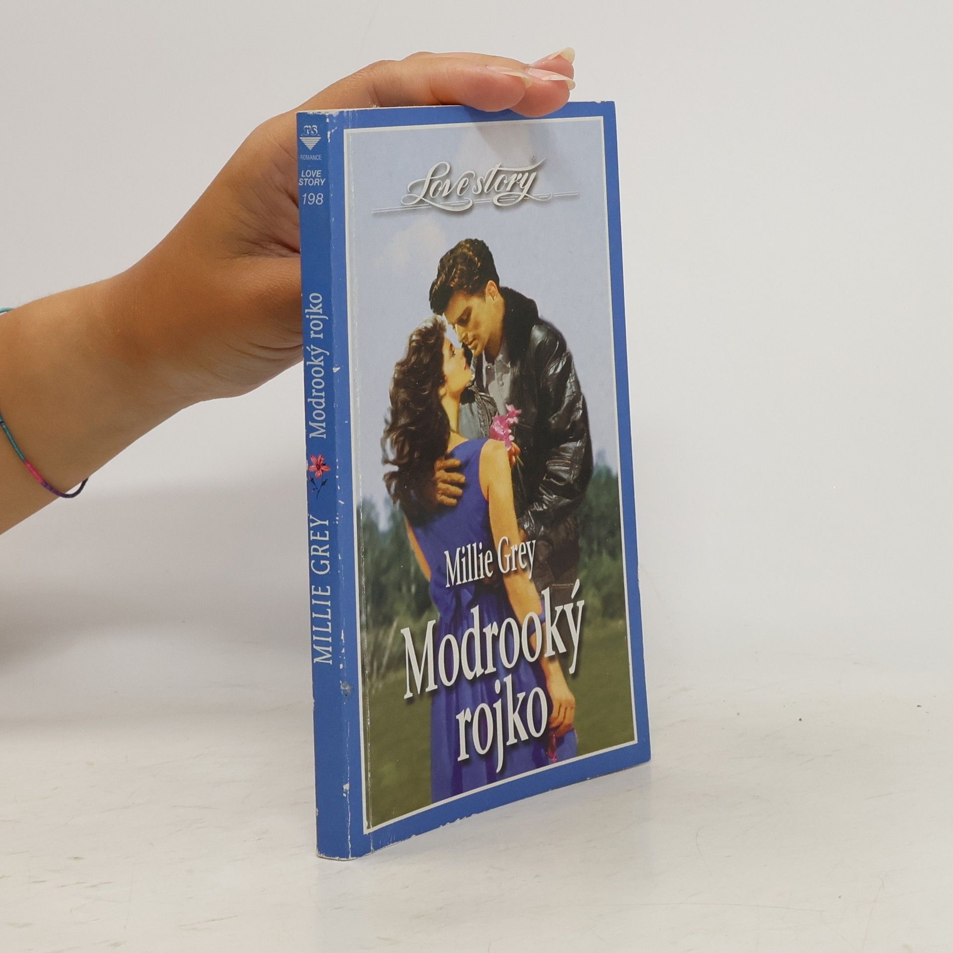 Millie Grey Modrooký rojko