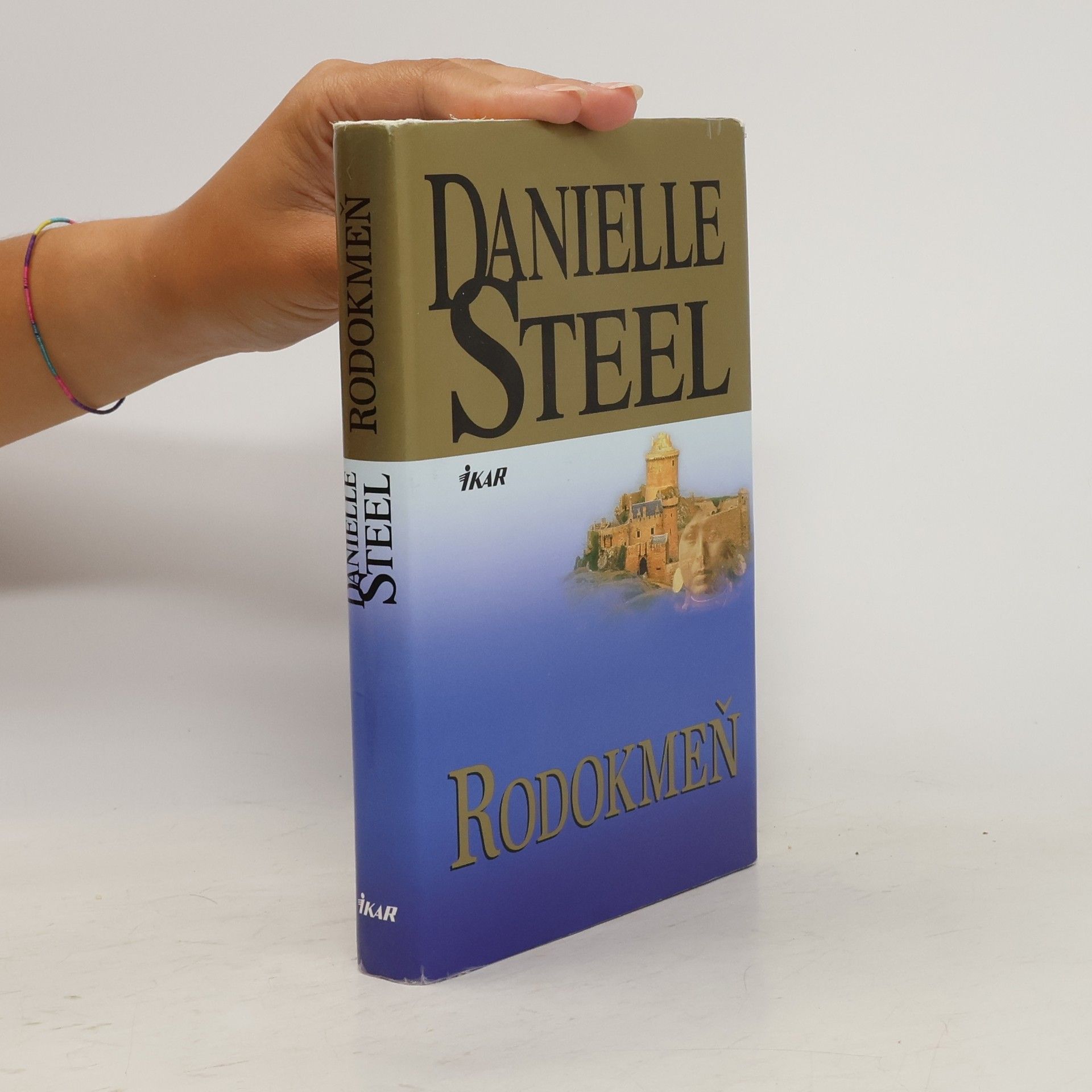 Danielle Steel Rodokmeň