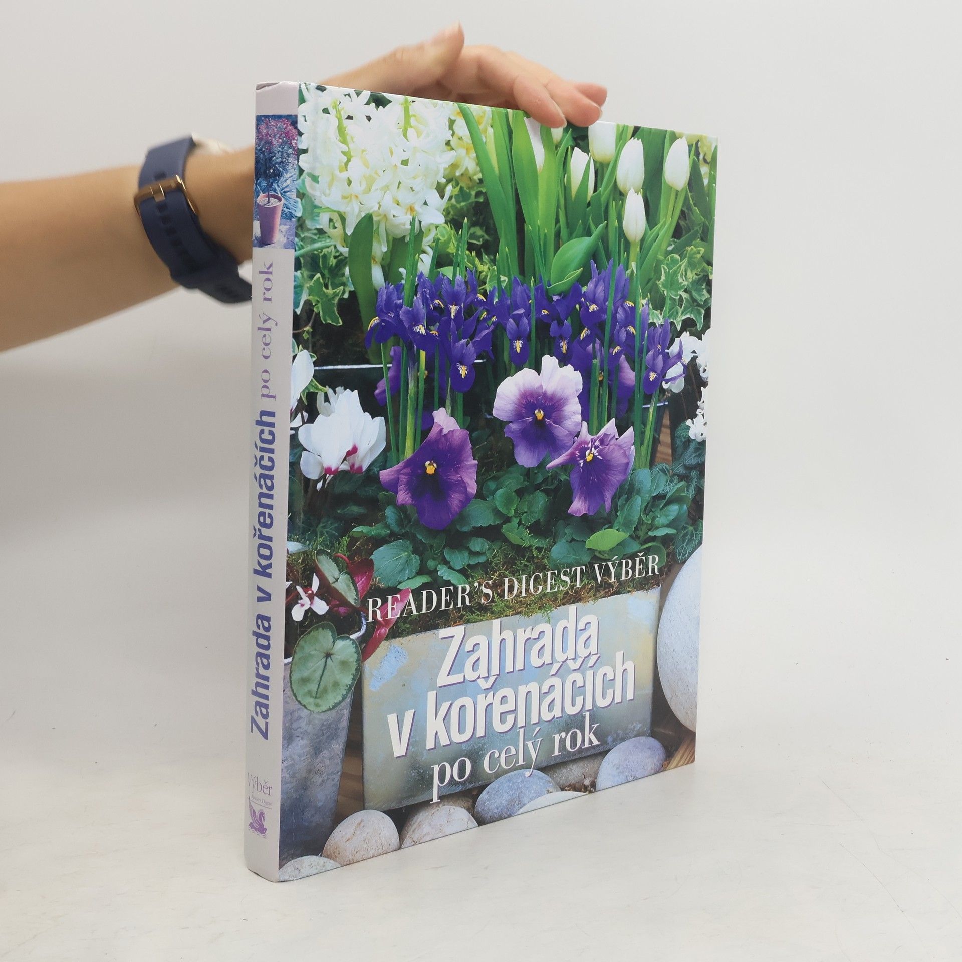 AA.VV. Zahrada v kořenáčích po celý rok