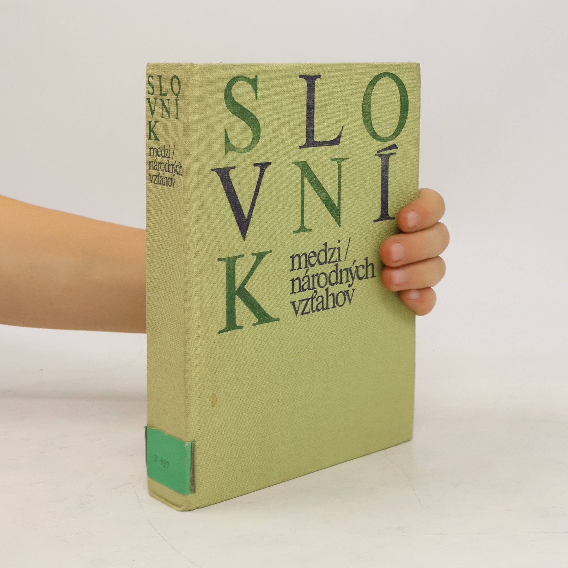 Werner Hänisch Slovník medzinárodných vzťahov