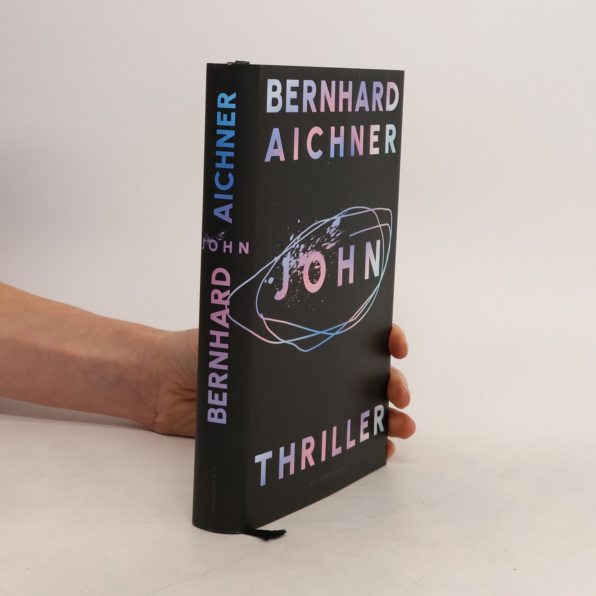 Bernhard Aichner John