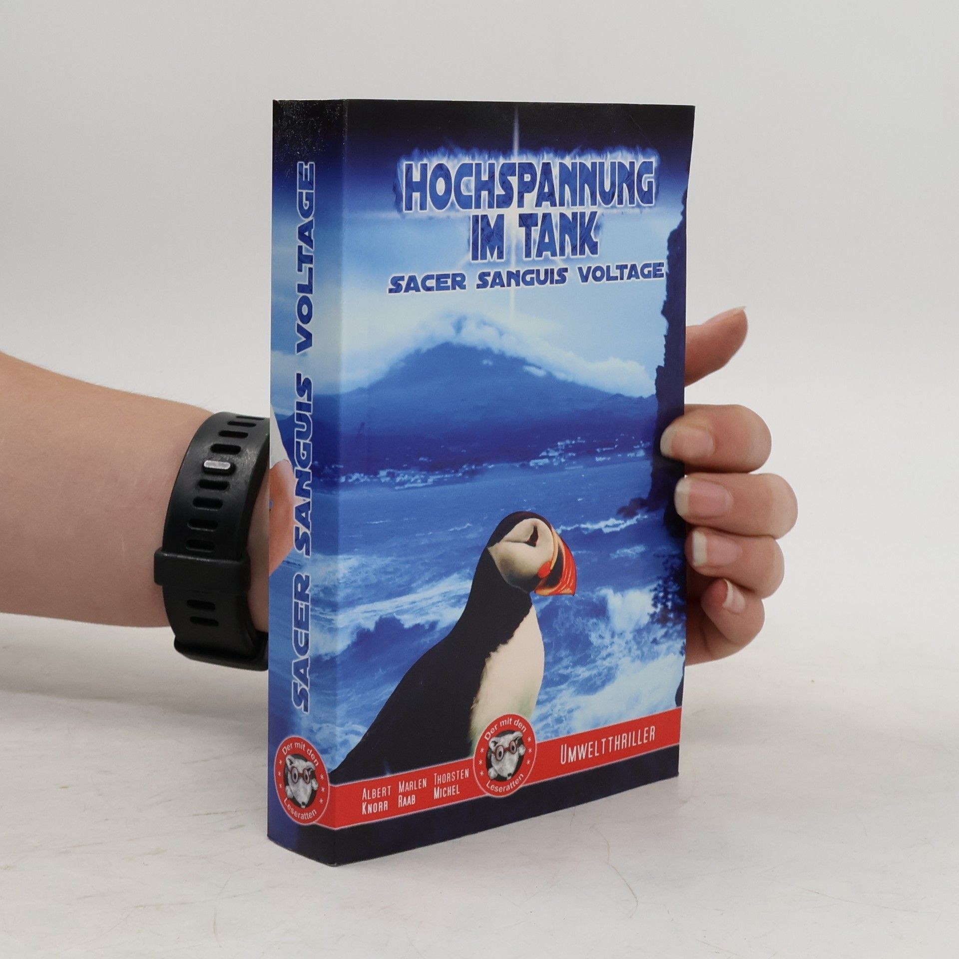 Hochspannung im Tank. Sacer Sanguis Voltage