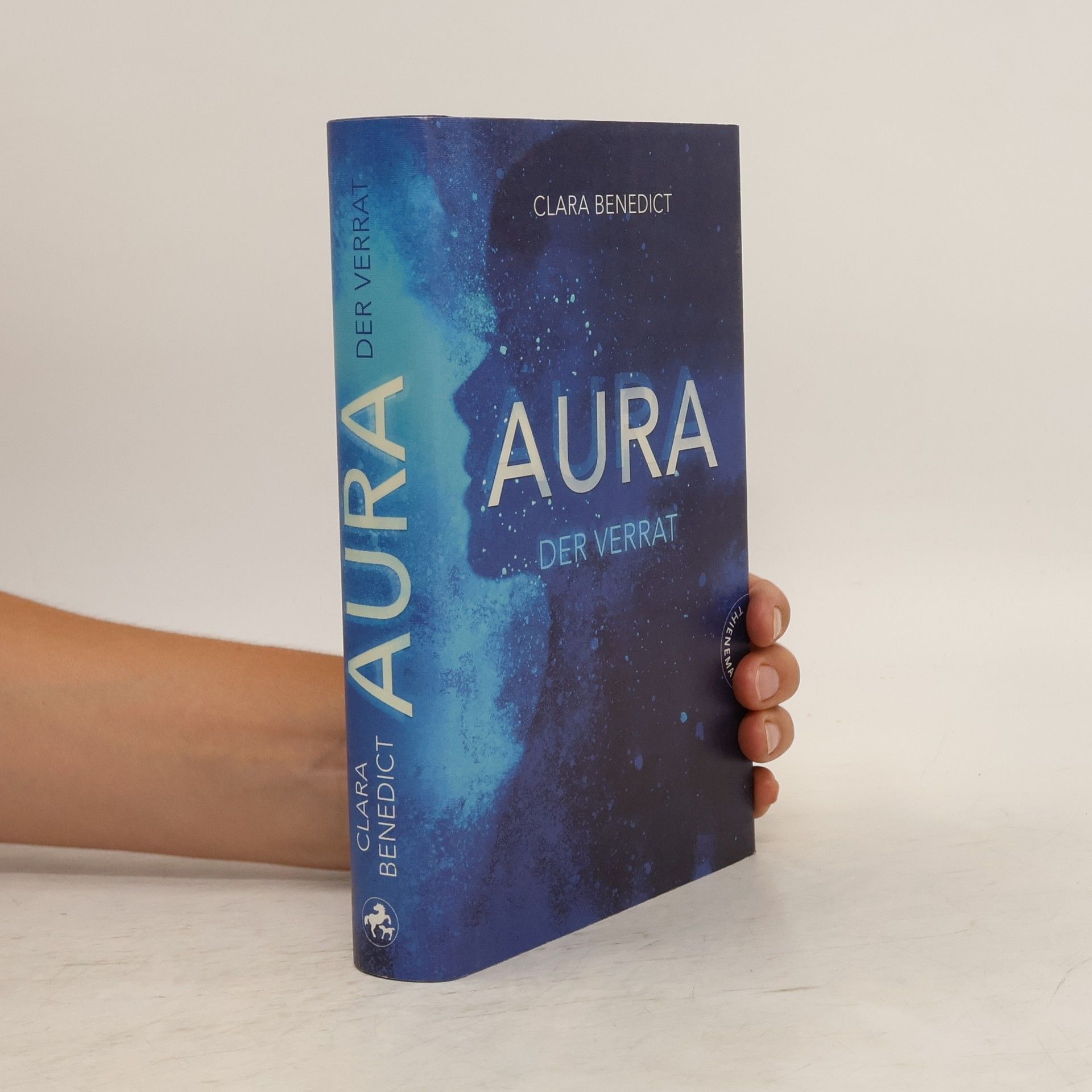 Clara Benedict Aura - der Verrat