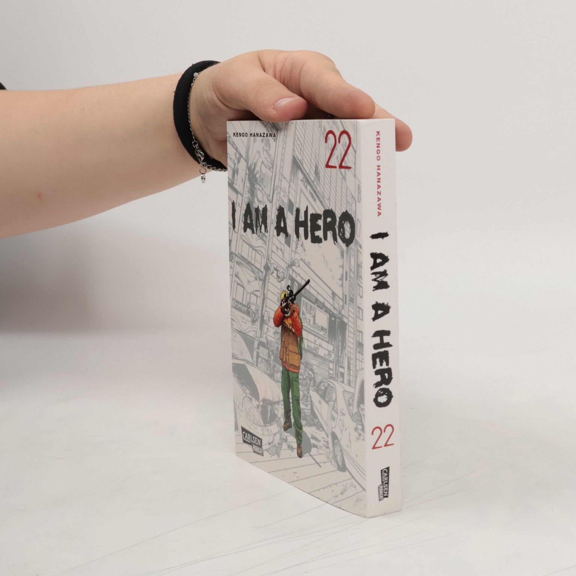Kengo Hanazawa I am a hero 22