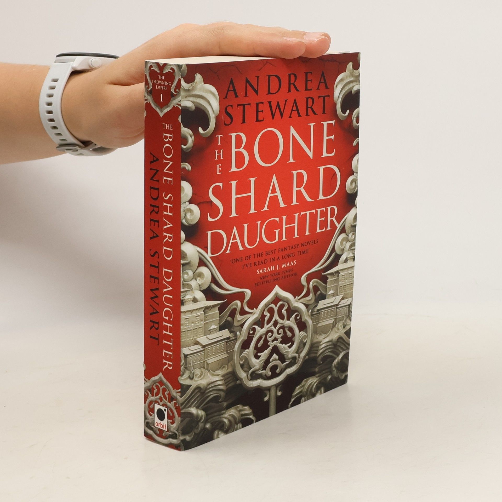 Andrea Stewart The Bone Shard Daughter