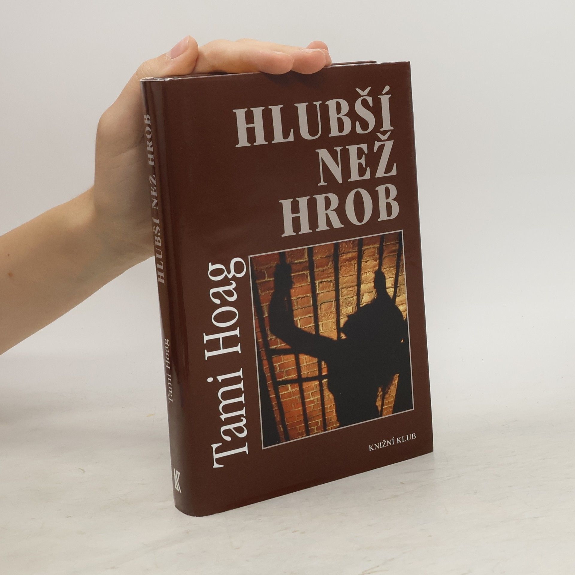 Tami Hoag Hlubší než hrob