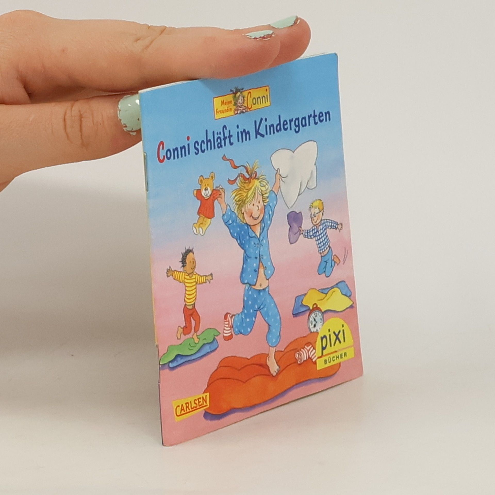 Autorenkollektiv Conni schläft im Kindergarten
