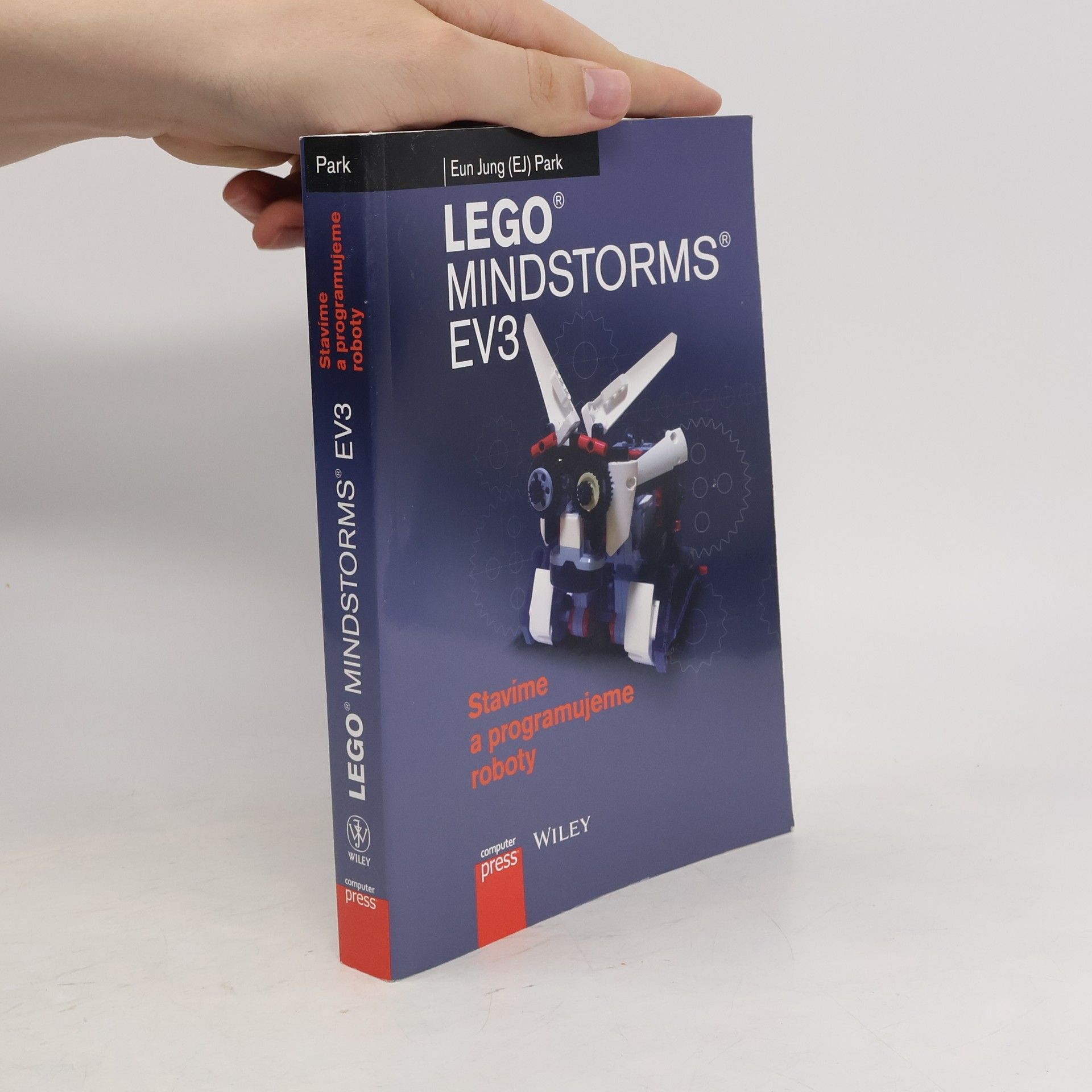 Eun Jung Park Lego Mindstorms EV3 : stavíme a programujeme roboty