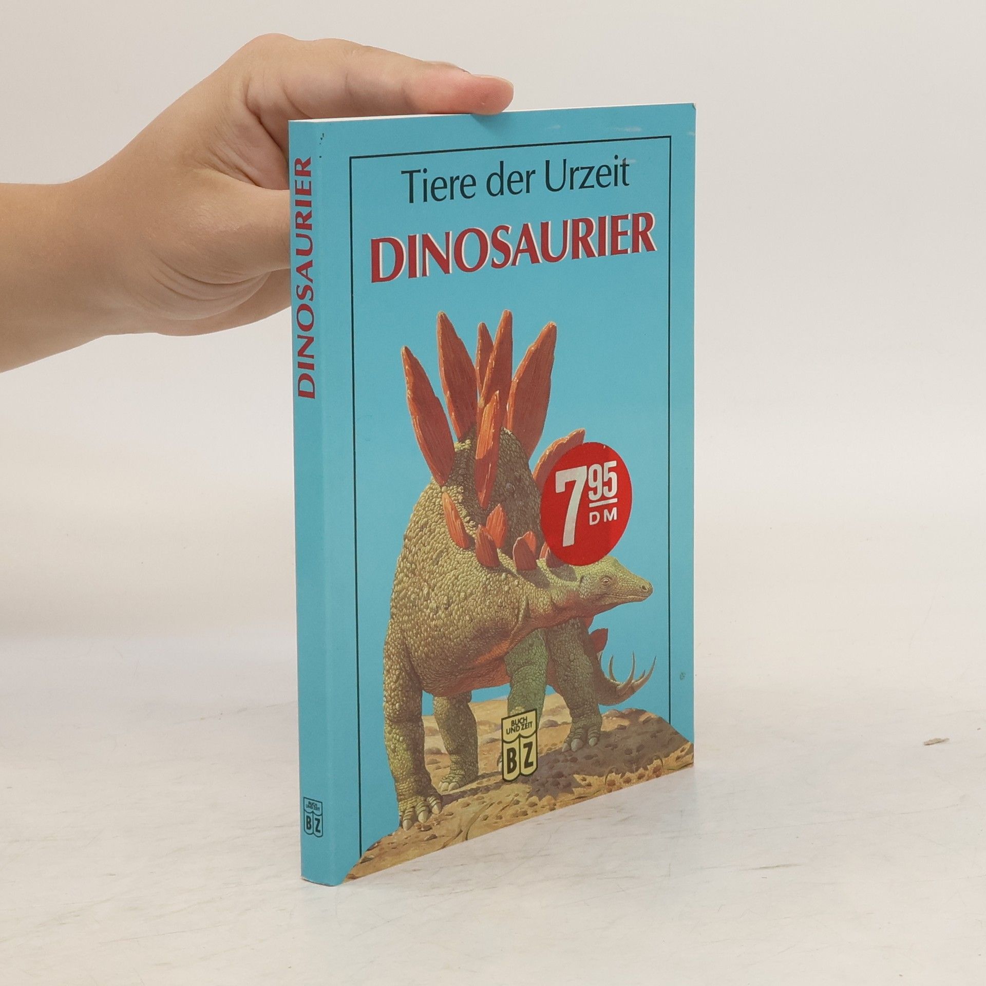 kolektiv Tiere der Urzeit. Dinosaurier