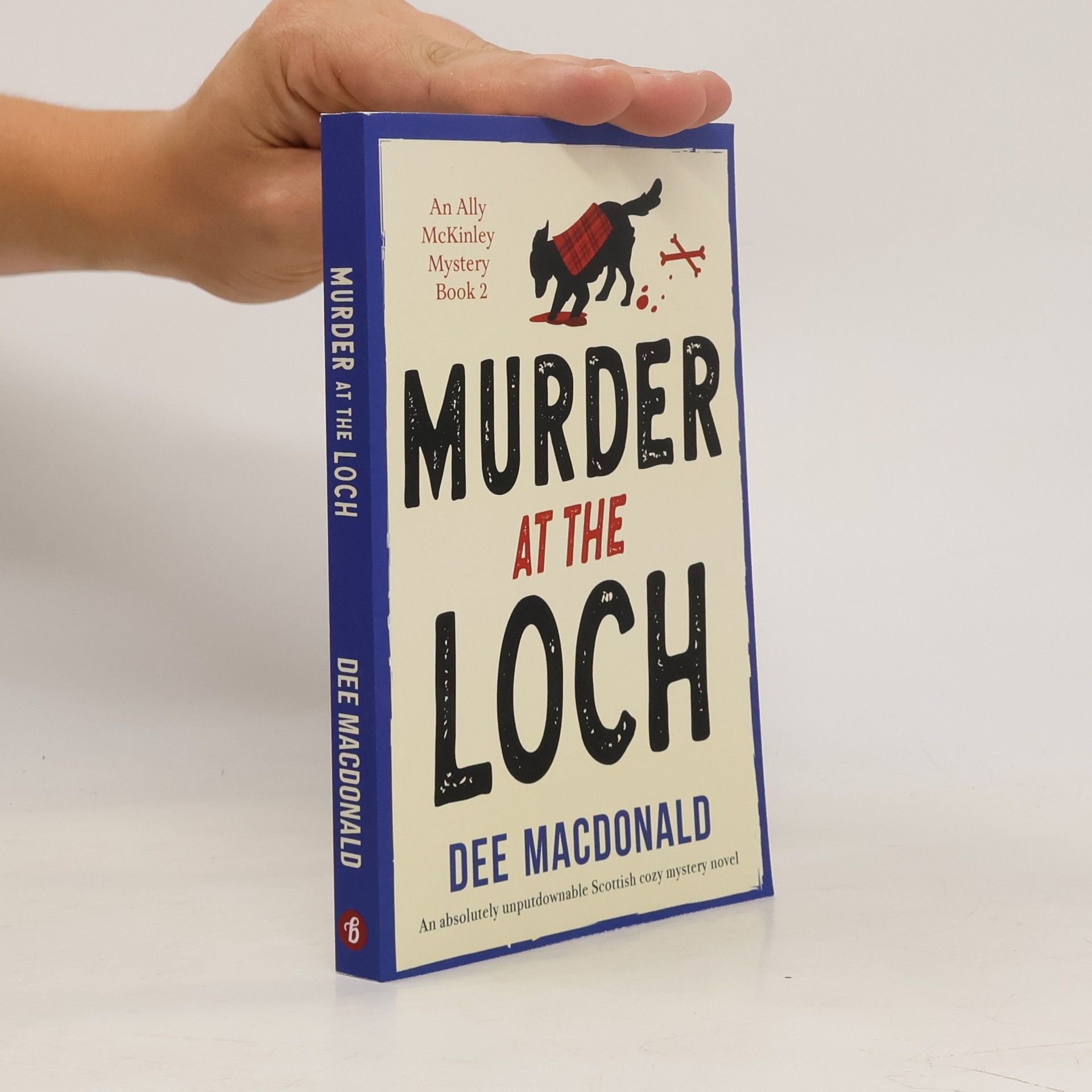 Dee MacDonald Murder at the Loch