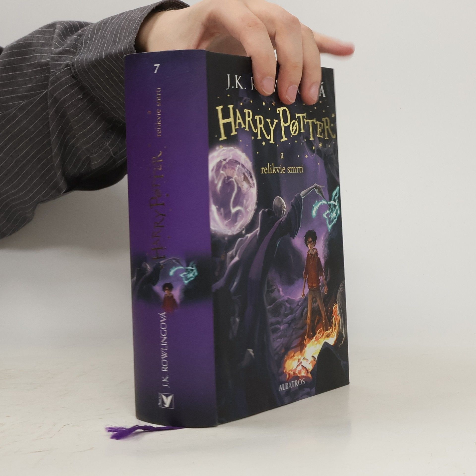 Joanne K. Rowlingová Harry Potter a relikvie smrti