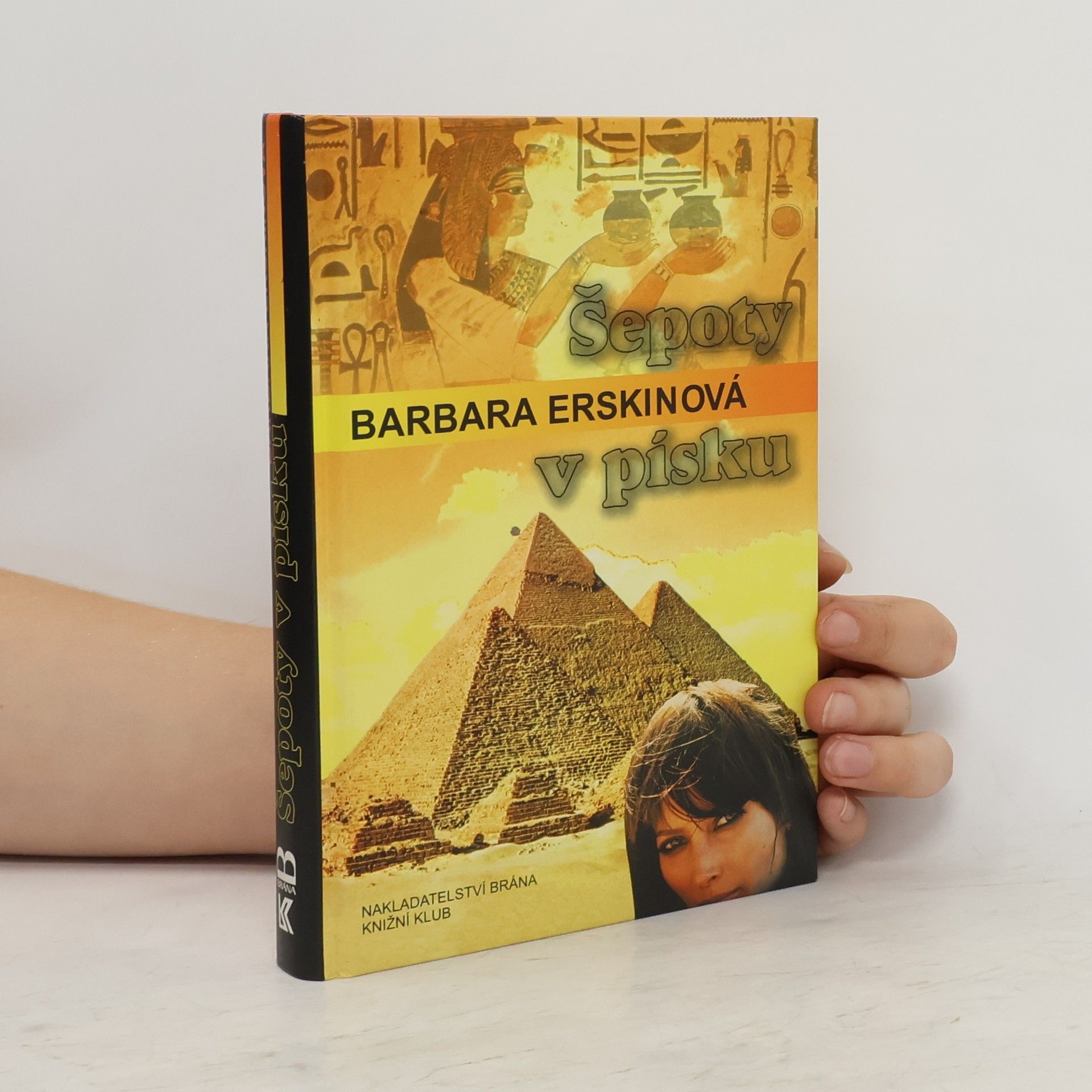 Barbara Erskine Šepoty v písku