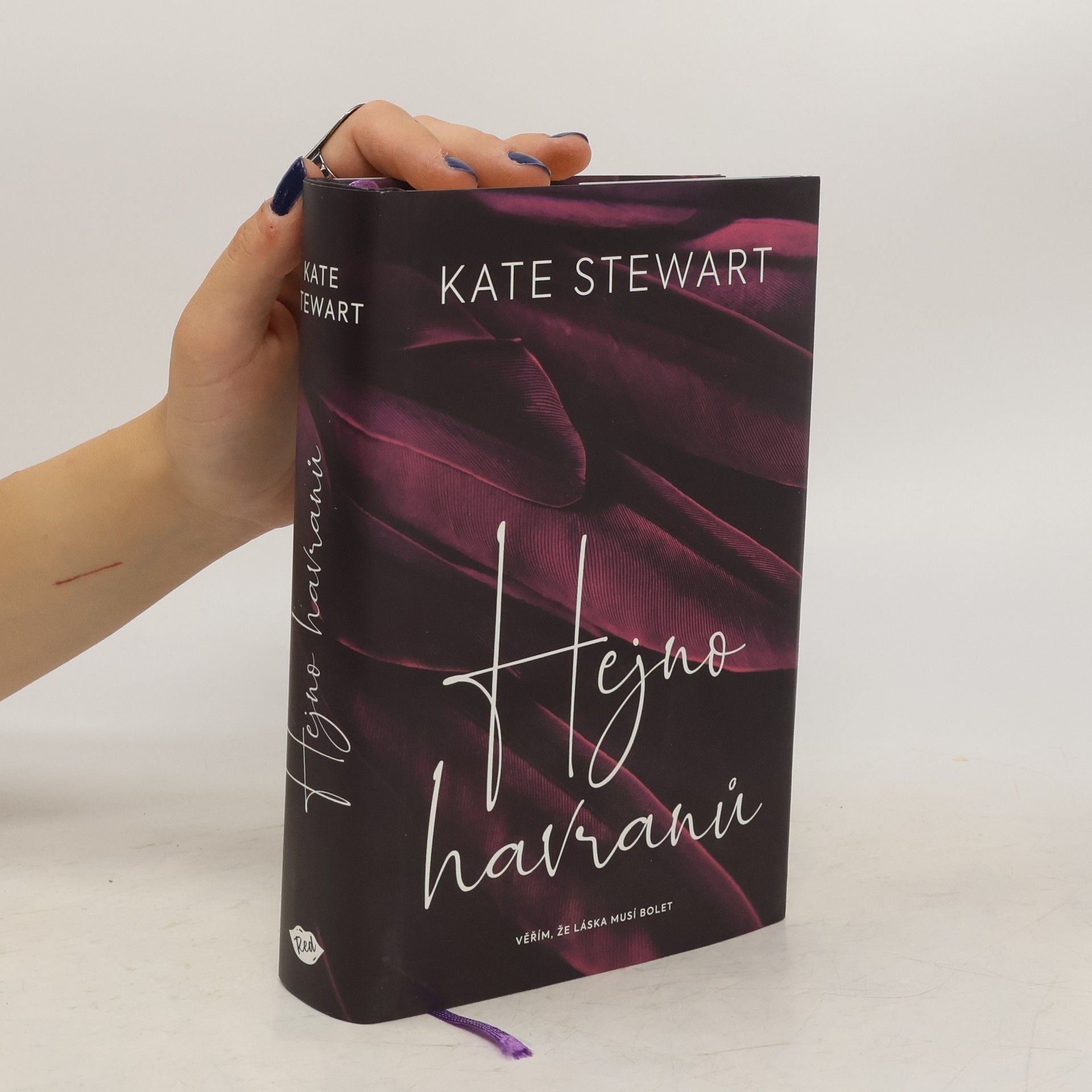 Kate Stewart Hejno havranů
