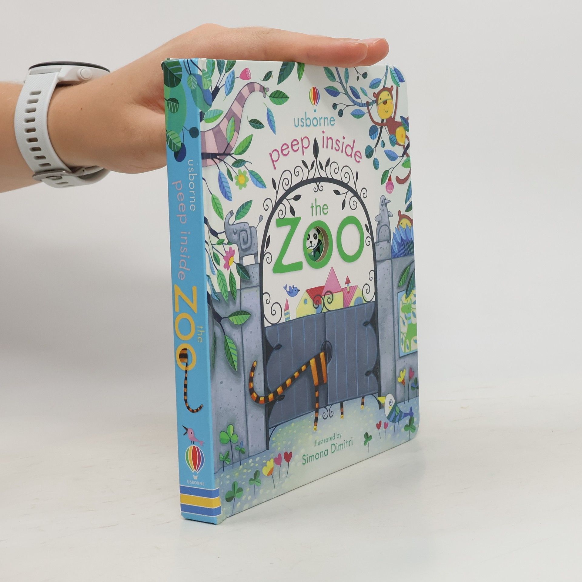 Anna Milbourne Peep Inside the Zoo