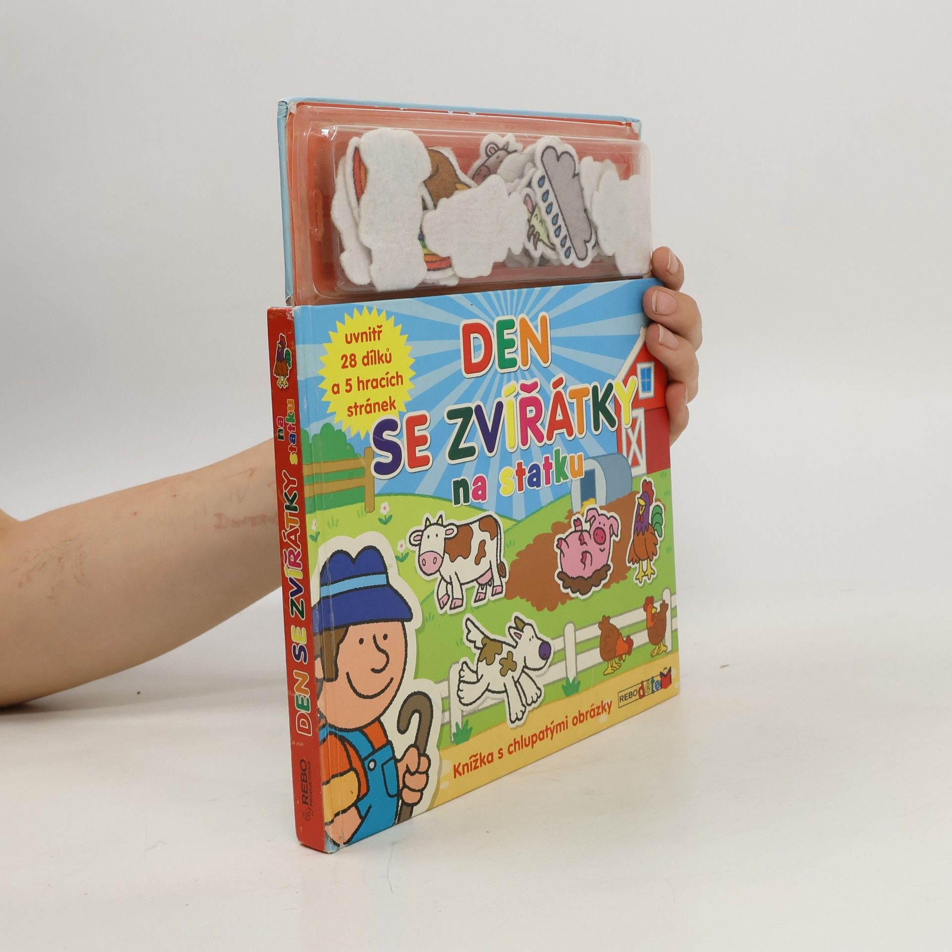 Collectif d'auteurs Den se zvířátky na statku: knížka s chlupatými obrázky