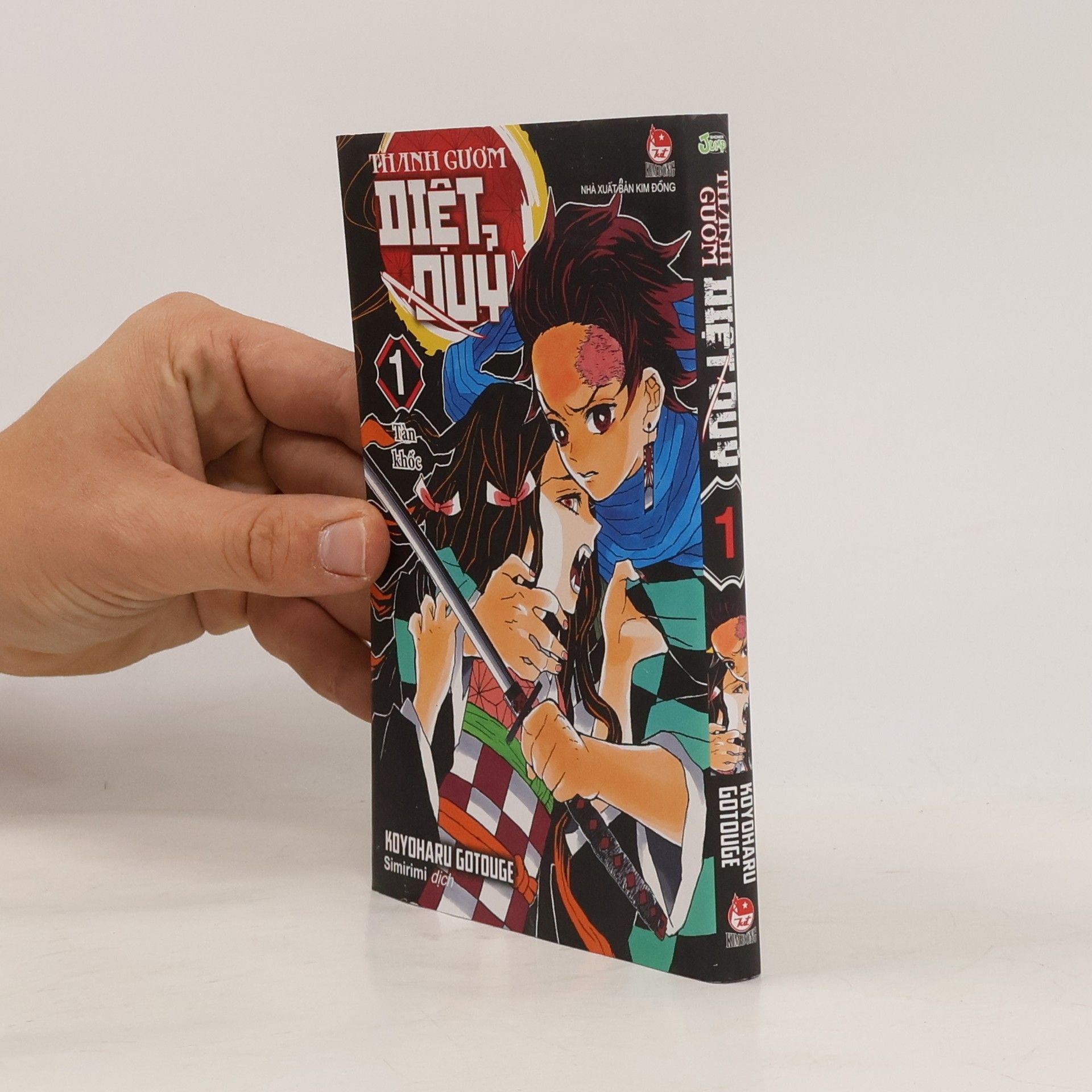Koyoharu Gotoge Thanh Gươm Diệt Quỷ