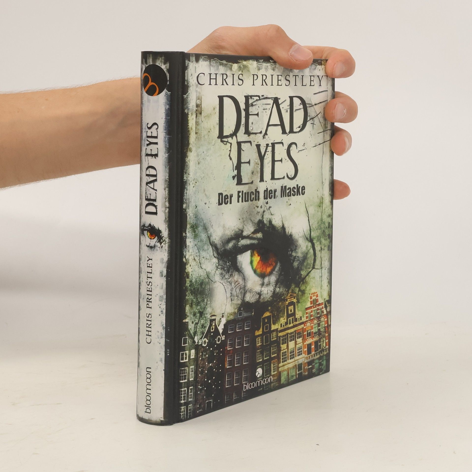 Chris Priestley Dead eyes