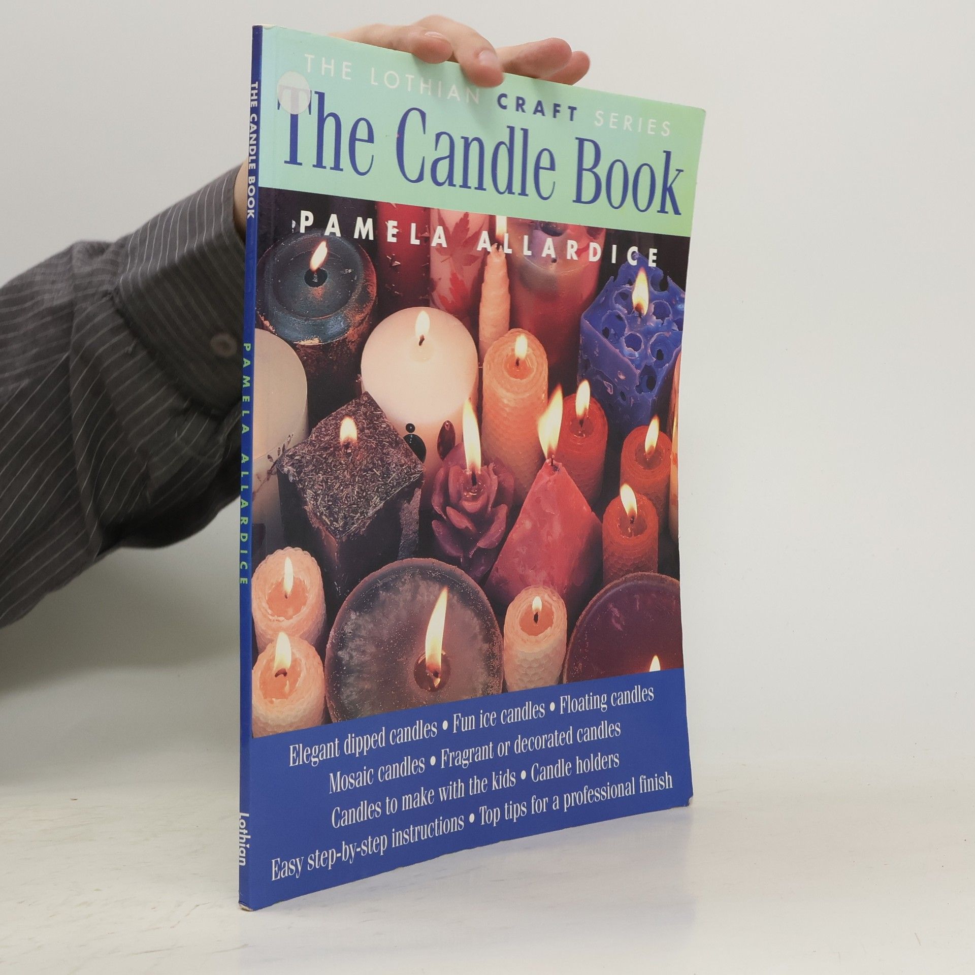 Pamela Allardice The Lothian Craft Series: The Candle Book