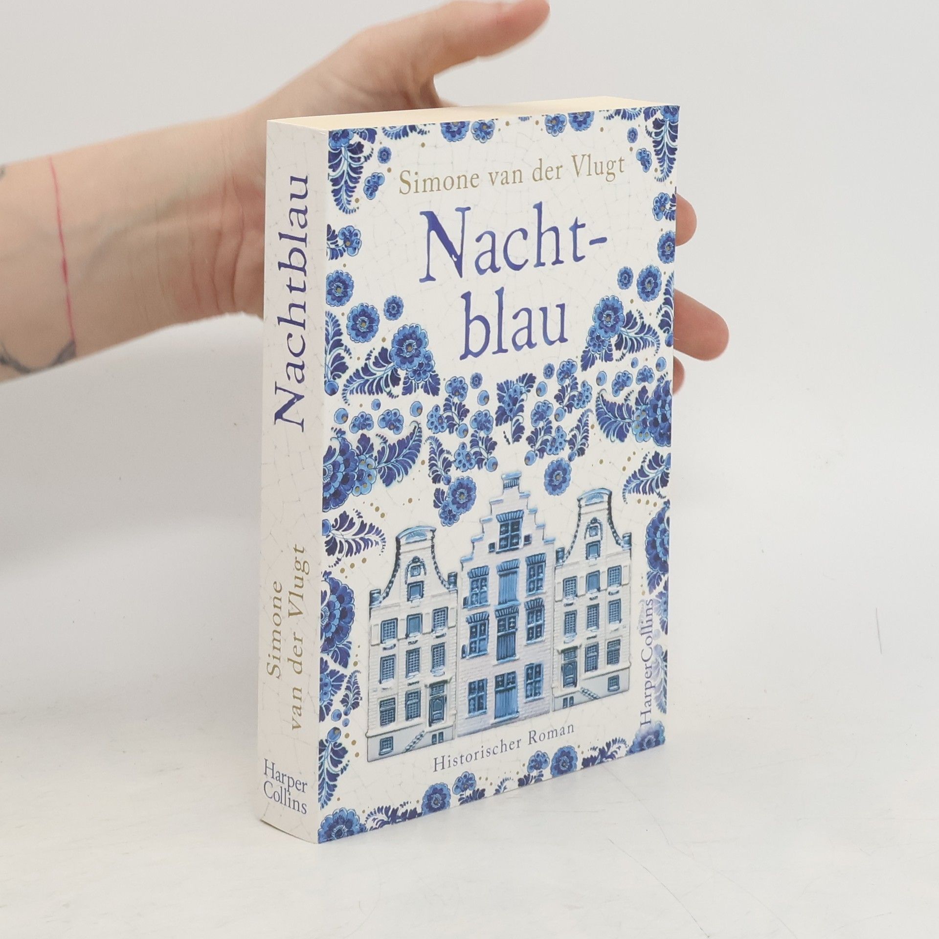 Simone van der Vlugt Nachtblau